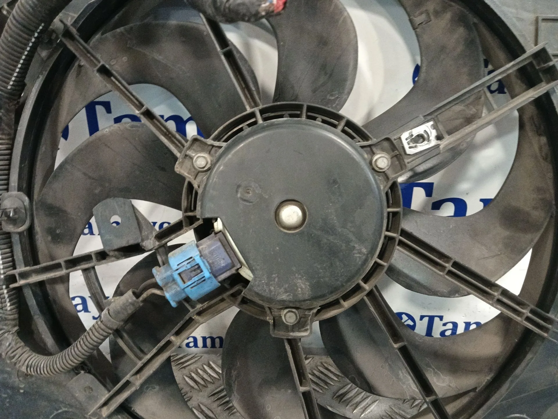 Electroventilador para Renault Clio Iv (Bh_)
