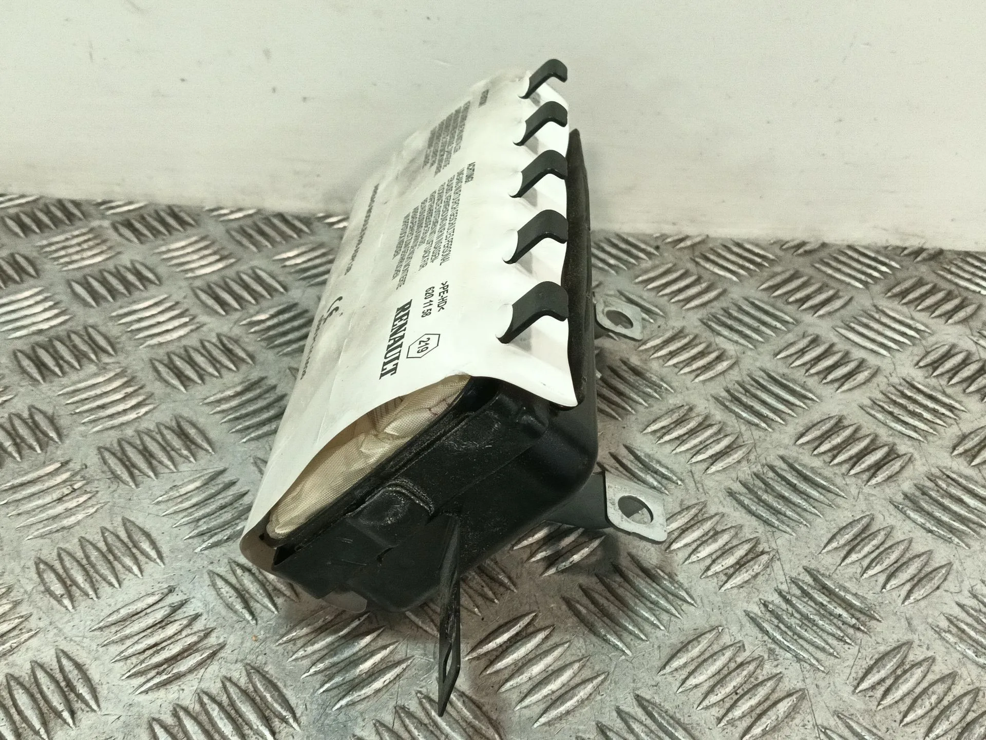 Airbag Delantero Derecho para Renault Clio Iv (Bh_)