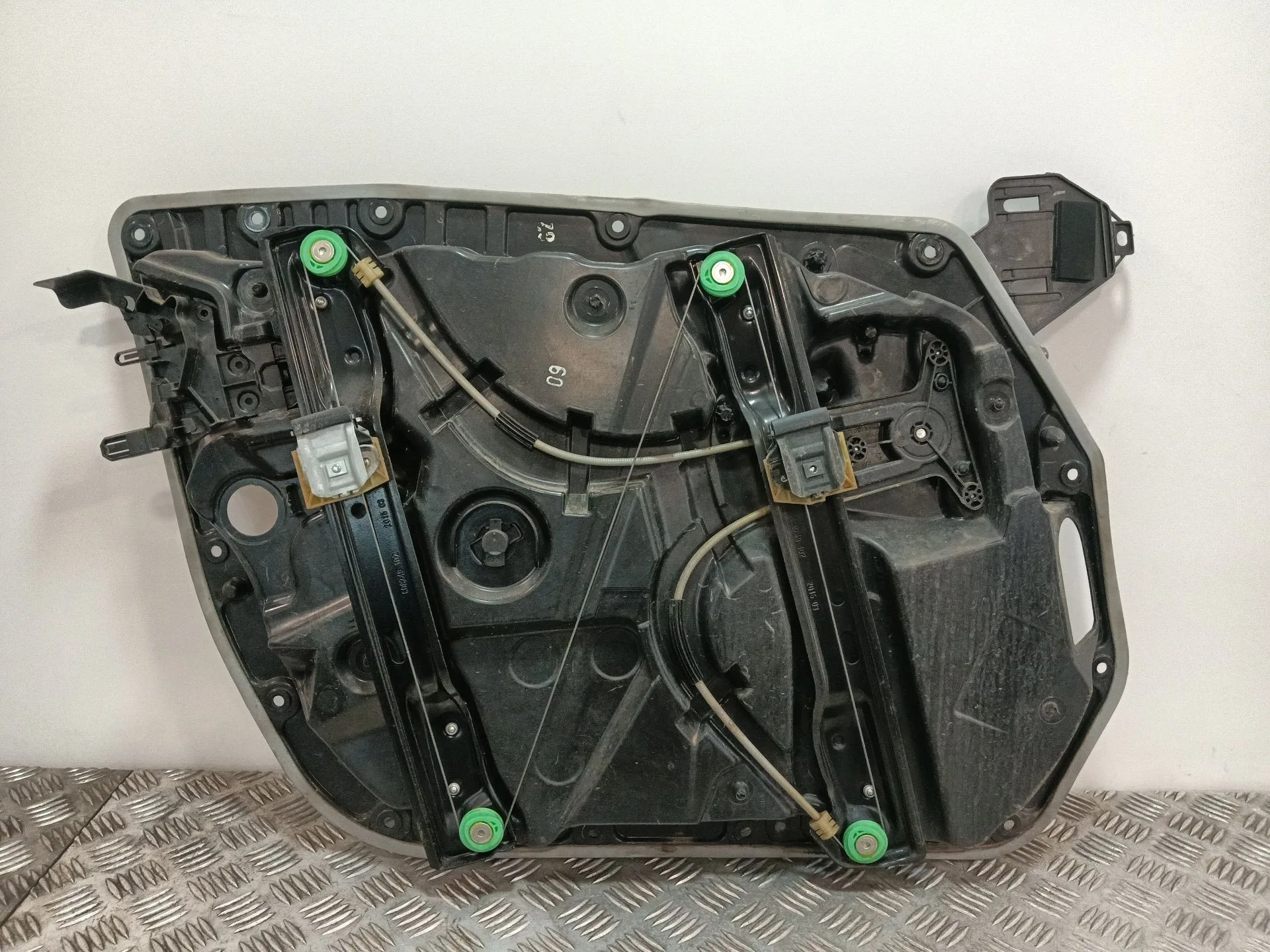 Elevalunas Delantero Derecho para Mercedes-Benz Clase C (W205)