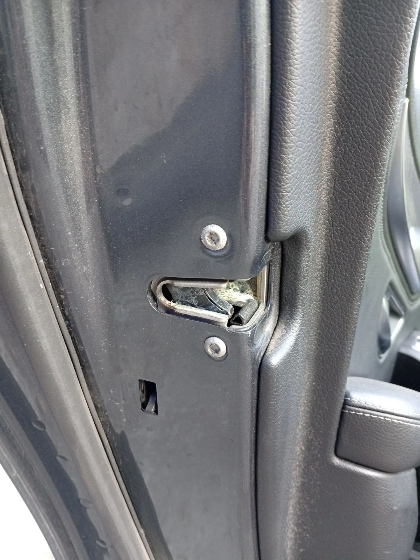 Cerradura Puerta Trasera Izquierda para Mercedes-Benz Clase C (W205)