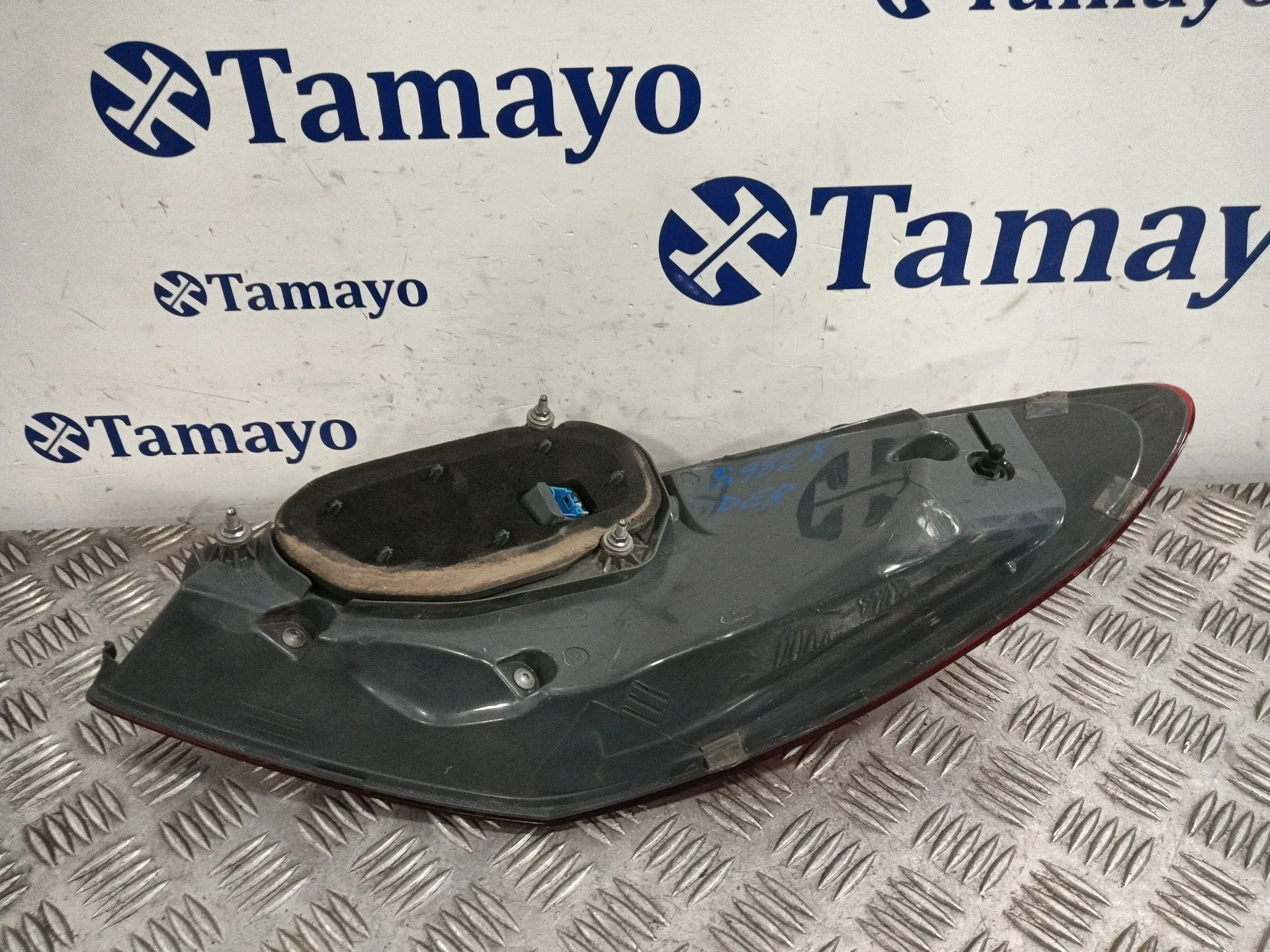 Piloto Trasero Derecho para Mercedes-Benz Clase C (W205)