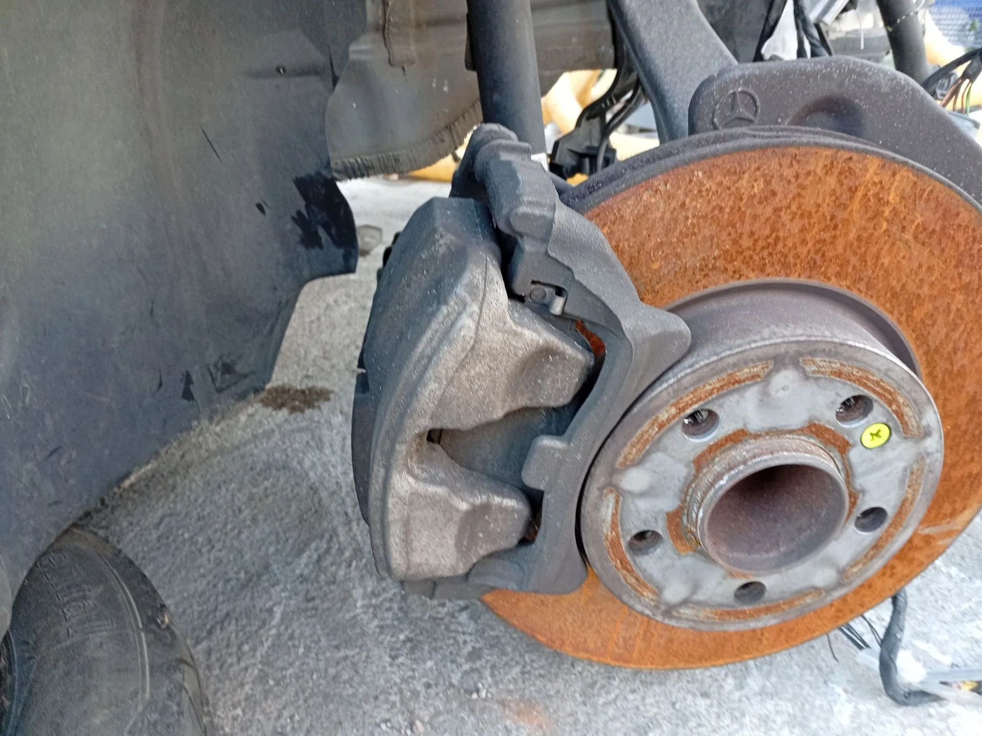 Pinza Freno Delantera Derecha para Mercedes-Benz Clase C (W205)