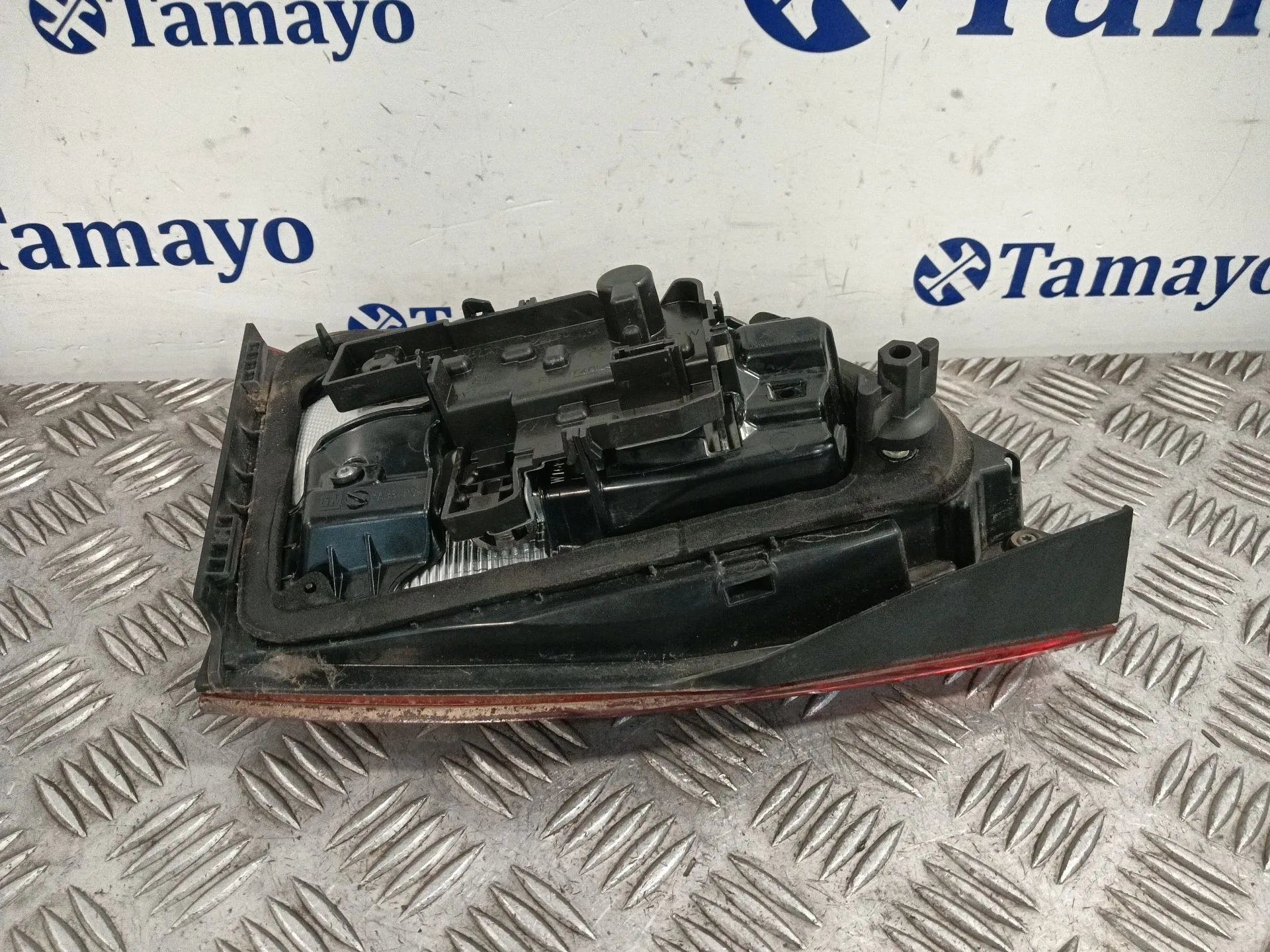 Piloto Trasero Derecho Interior para Opel Astra K Sports Tourer (B16)