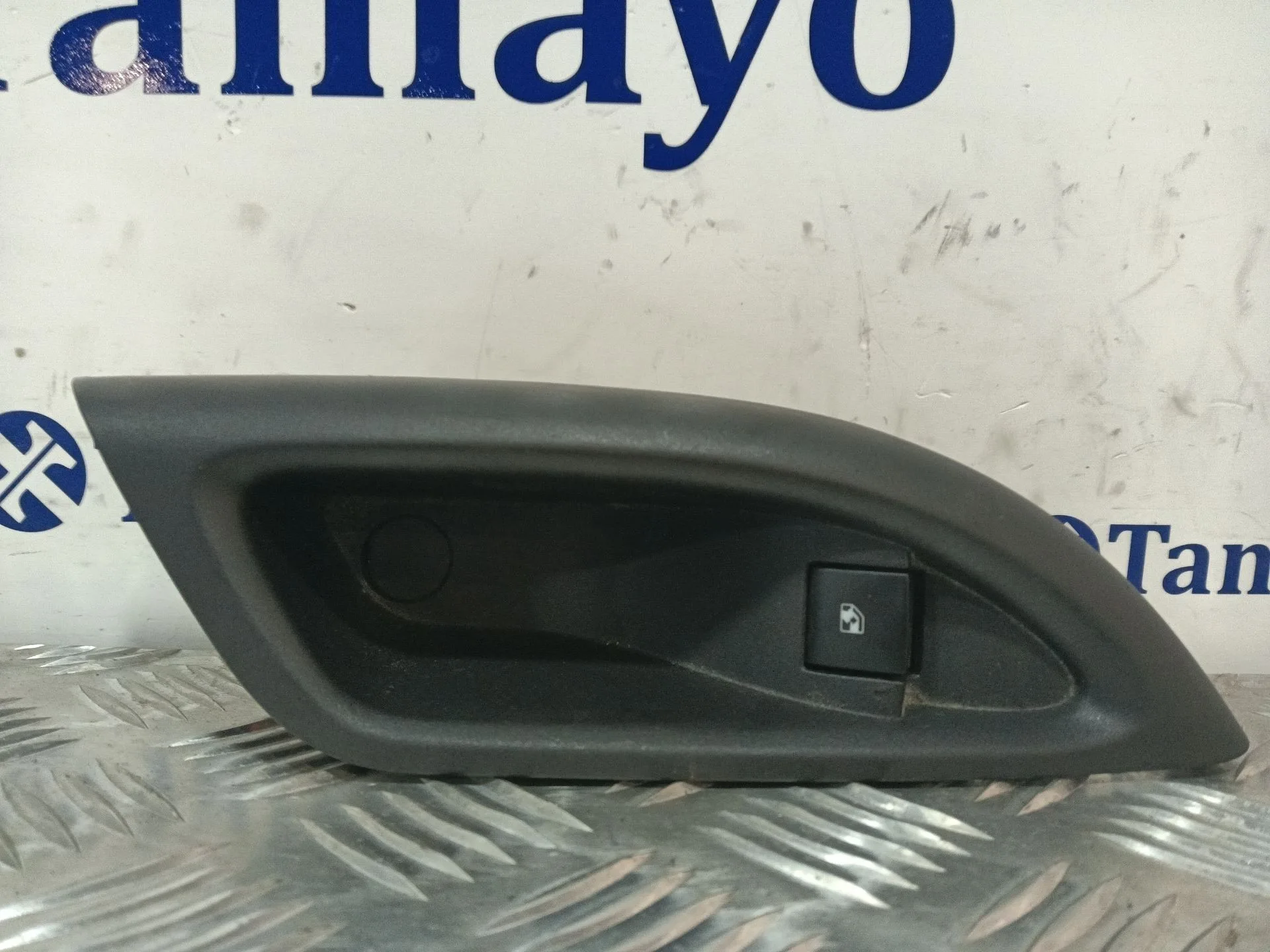 Mando Elevalunas Trasero Derecho para Opel Astra K Sports Tourer (B16)