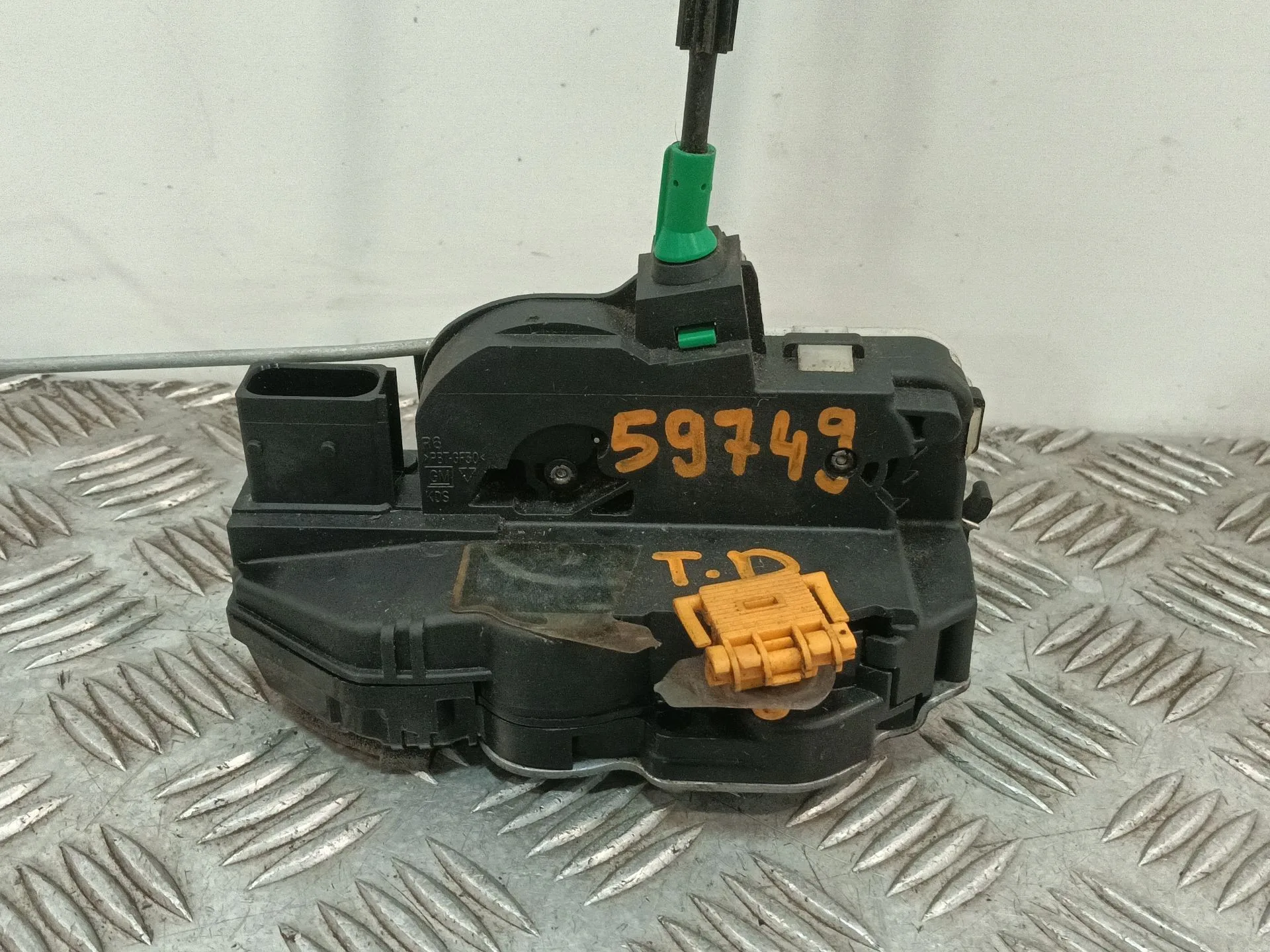 Cerradura Puerta Trasera Derecha para Chevrolet Cruze Hatchback (J305)