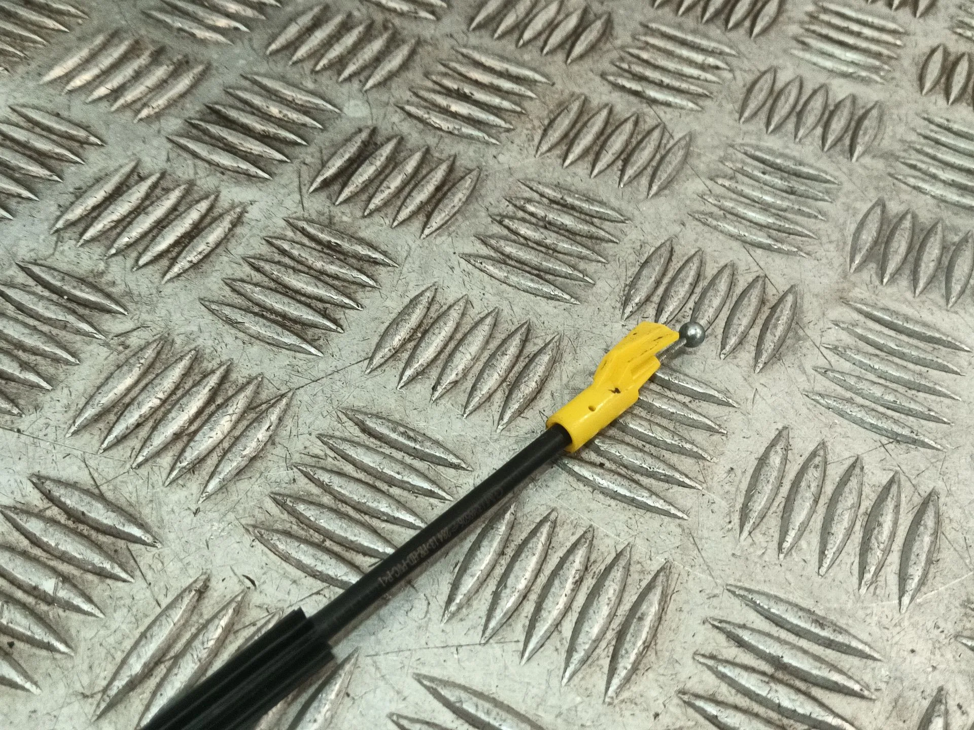 Cerradura Puerta Trasera Izquierda para Chevrolet Cruze Hatchback (J305)