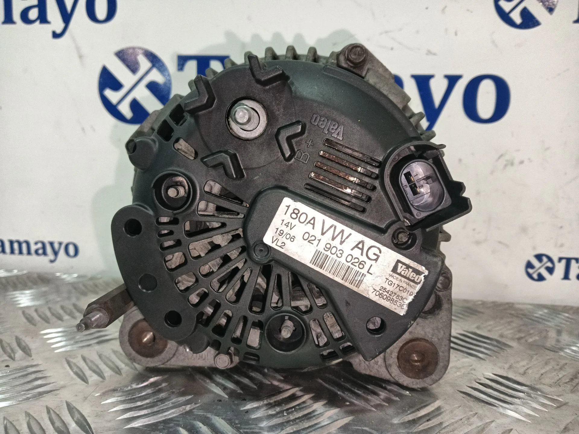 Alternador para Volkswagen Passat B6 Variant (3C5)