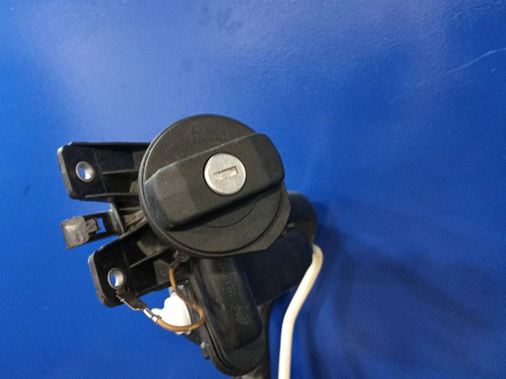 Deposito Combustible para Volkswagen Caddy Iii Furgoneta/Monovolumen (2Ka, 2Kh, 2Ca, 2Ch)