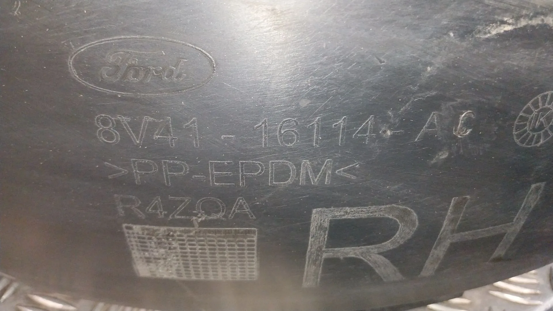 Paso De Rueda Delantero Derecho para Ford Kuga I