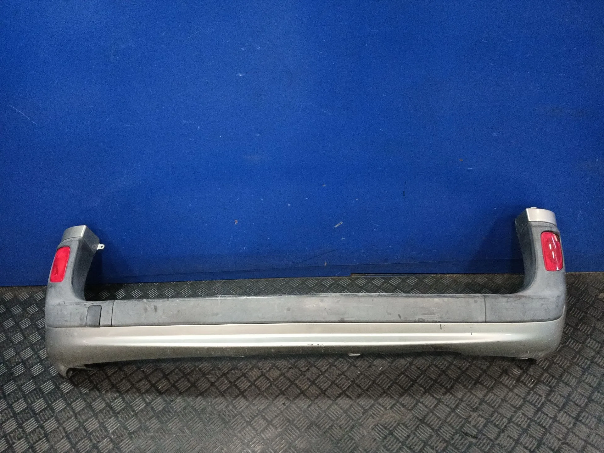 Paragolpes Trasero para Renault Kangoo / Grand Kangoo Ii (Kw0/1_)