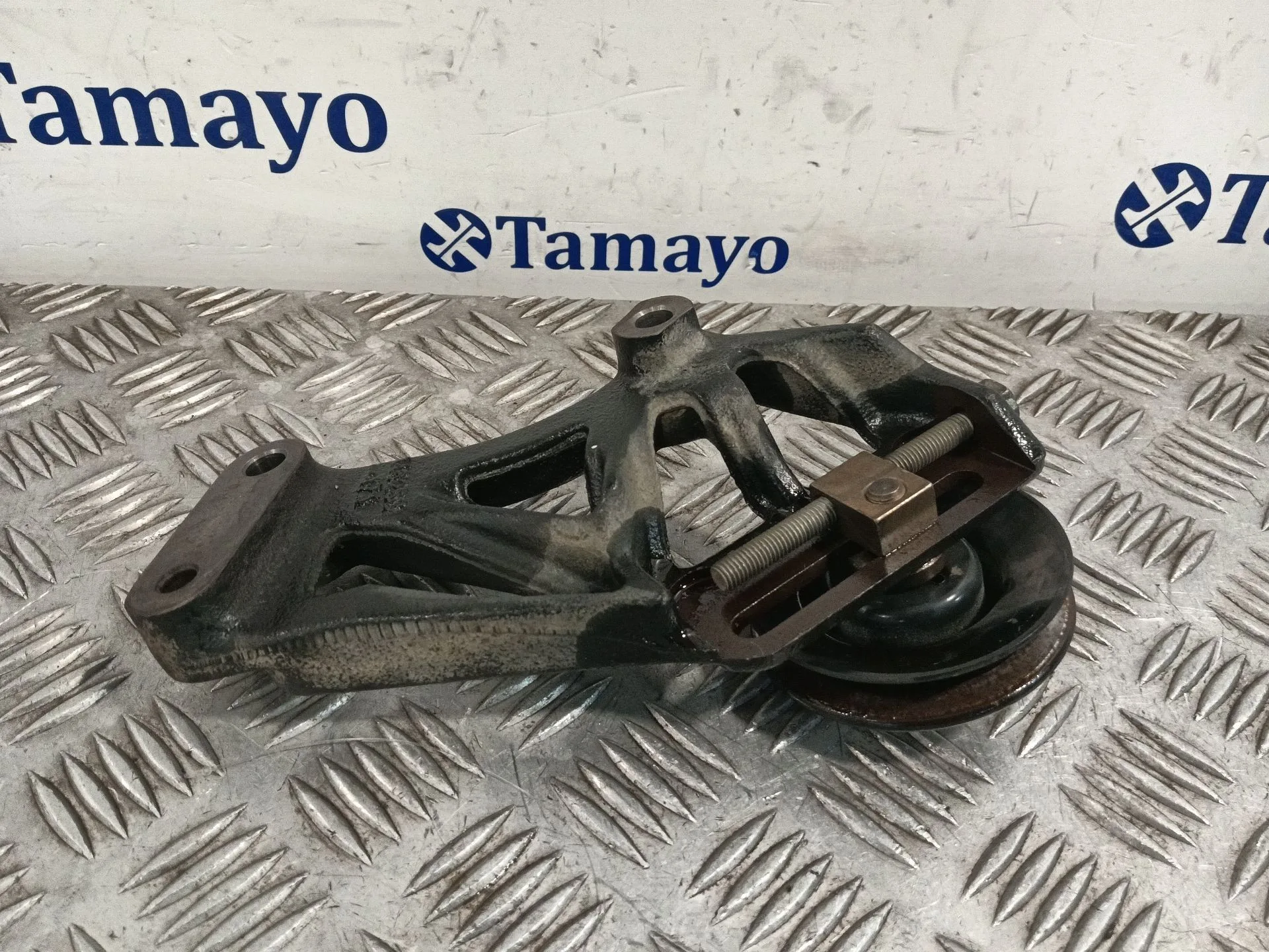 Tensor Correa Auxiliar para Mitsubishi Montero (V60/V70)