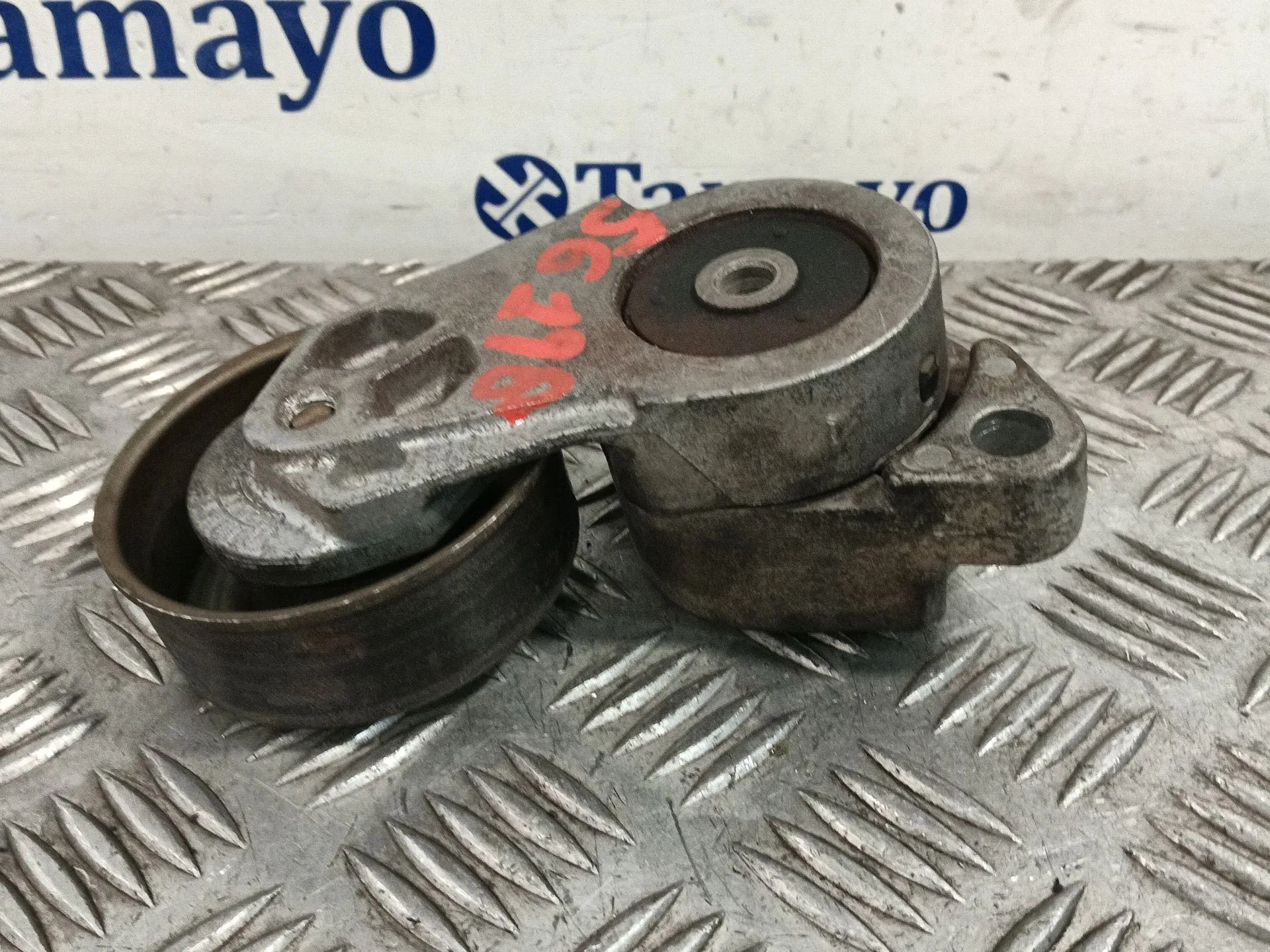 Tensor Polea Alternador para Mitsubishi Montero (V60/V70)