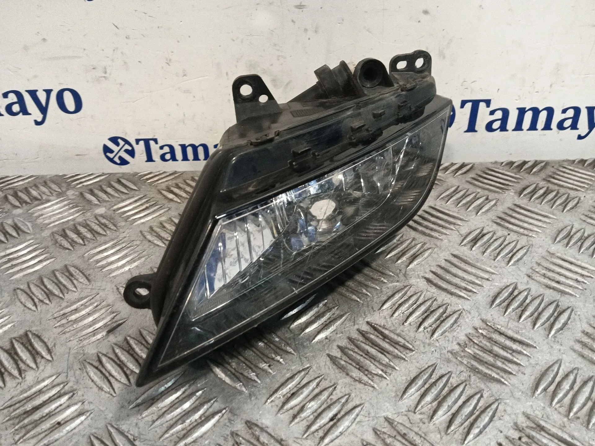 Faro Antiniebla Derecho para Seat Leon (5F1)