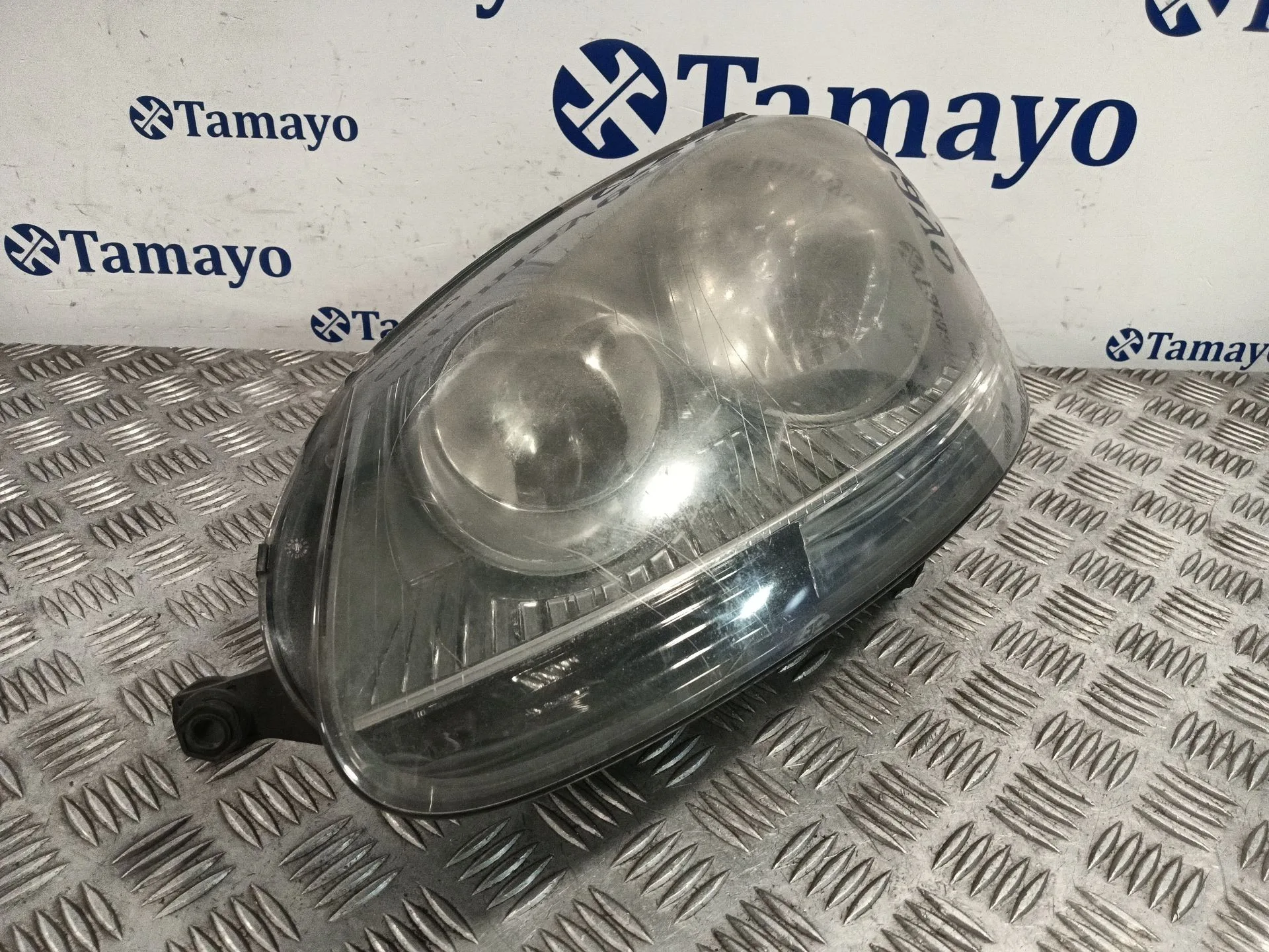 Faro Izquierdo para Volkswagen Golf V (1K1)