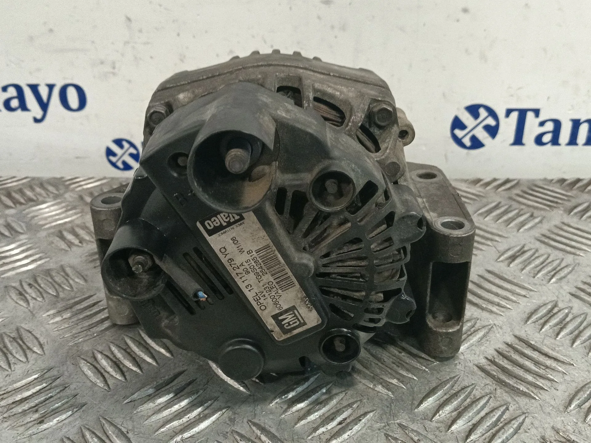 Alternador para Opel Corsa C