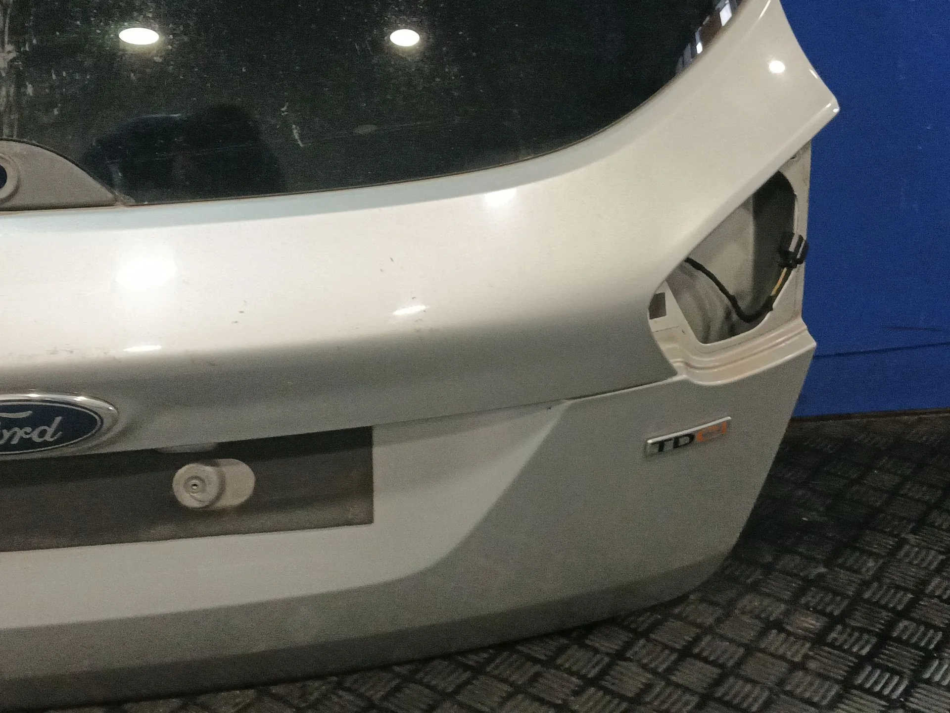 Porton Trasero para Ford Kuga I