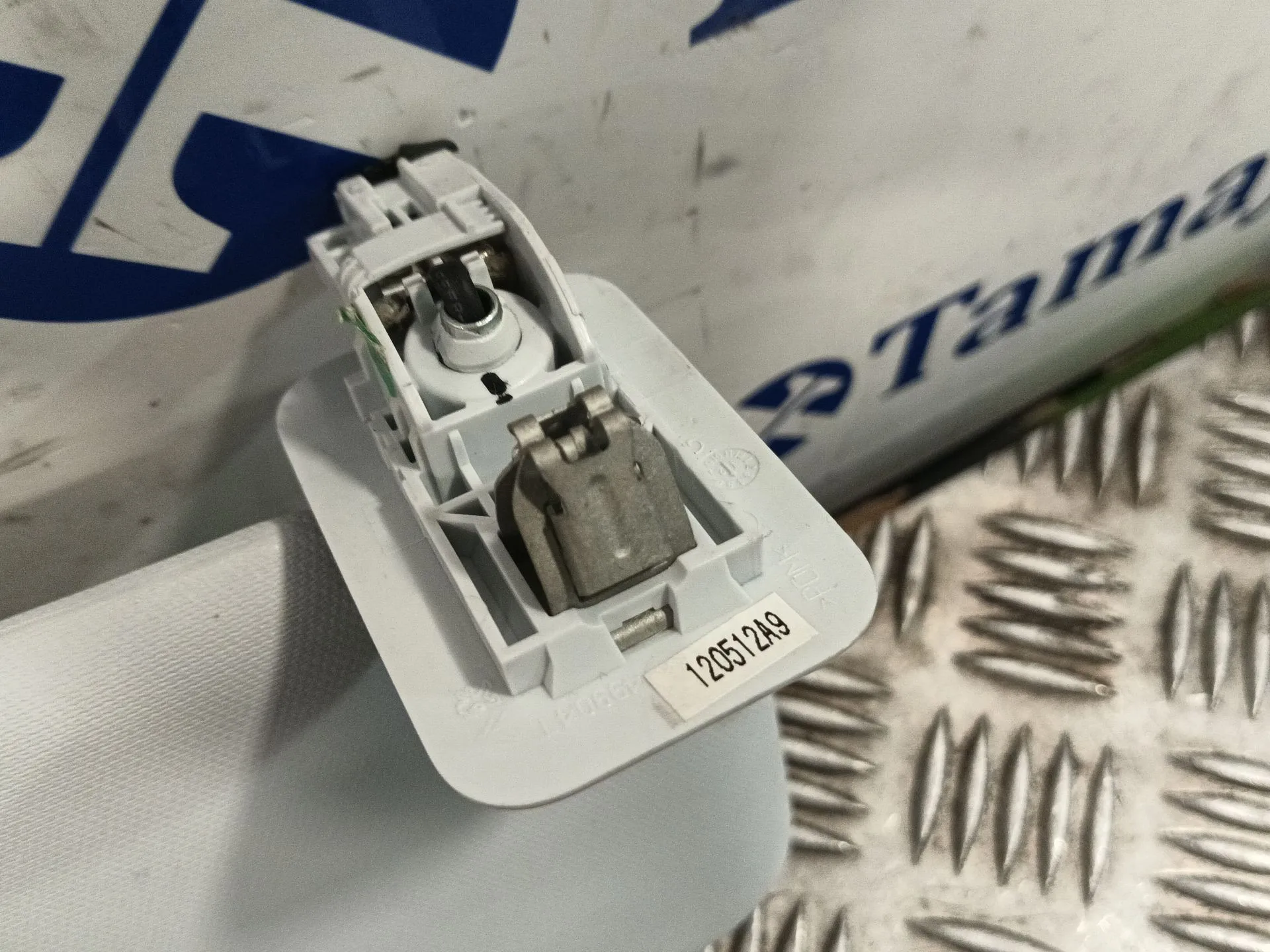 Parasol Derecho para Peugeot 208 I (Ca_, Cc_)