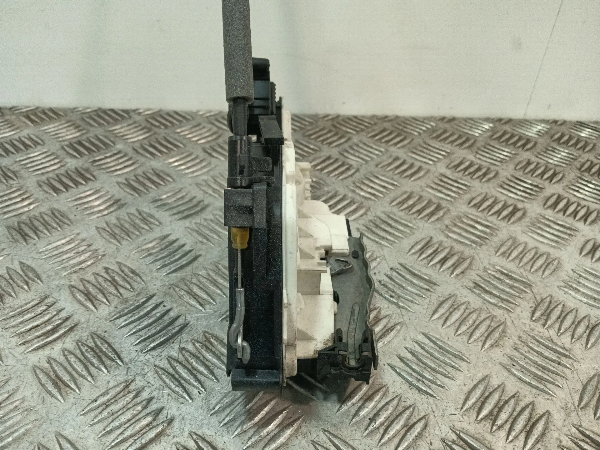 Cerradura Puerta Delantera Izquierda para Volkswagen Caddy Iv Monospace (Sab, Saj)