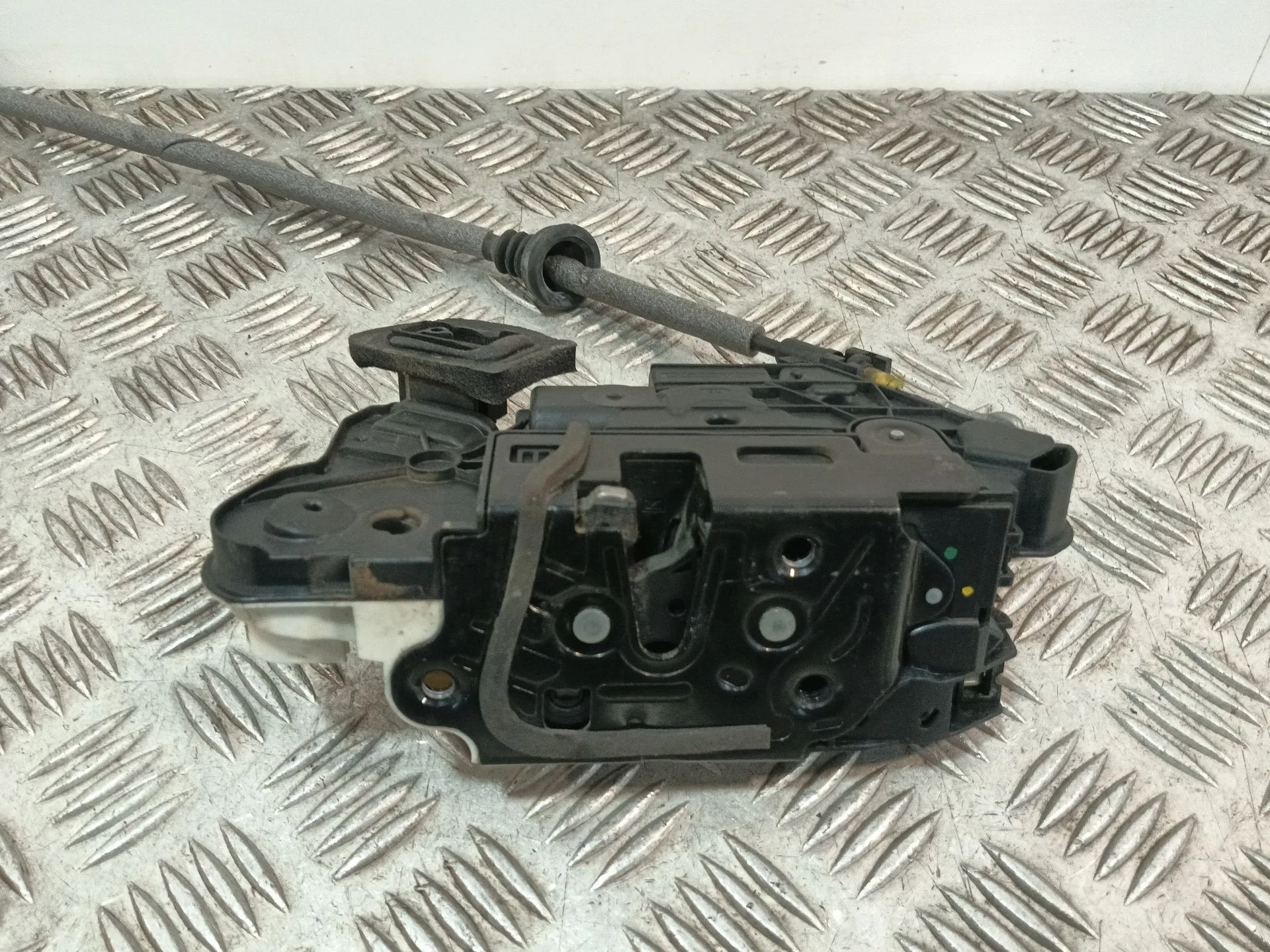 Cerradura Puerta Delantera Izquierda para Volkswagen Caddy Iv Monospace (Sab, Saj)