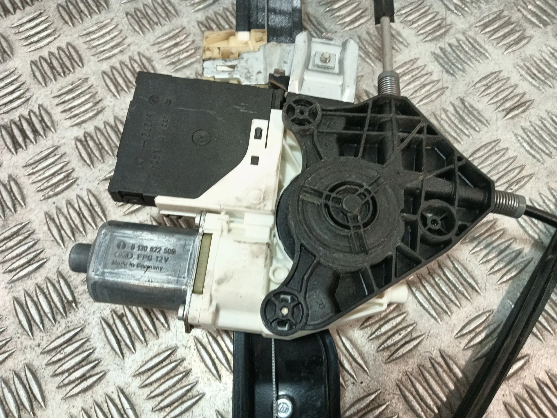 Elevalunas Delantero Derecho para Volkswagen Caddy Iv Monospace (Sab, Saj)
