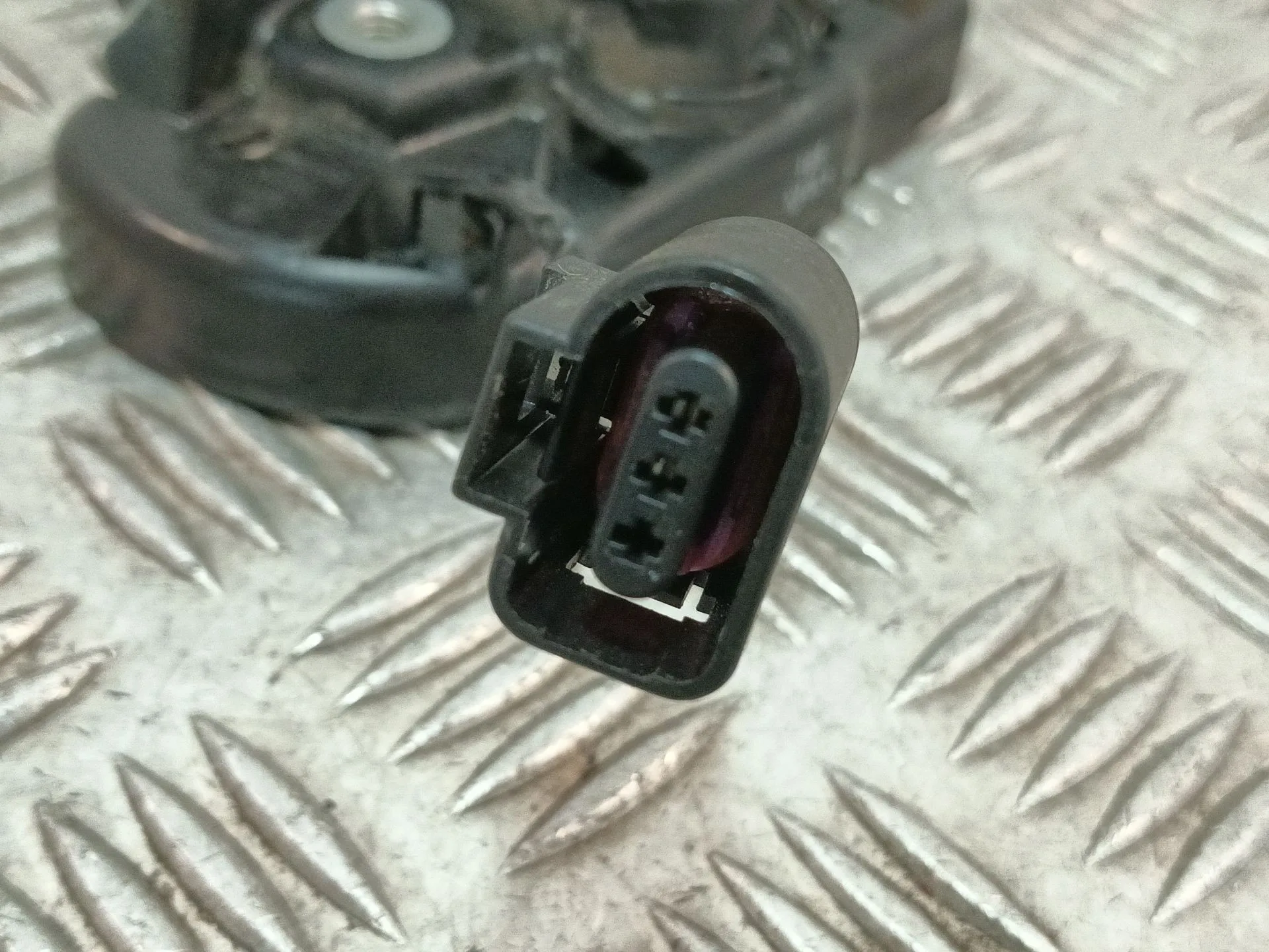 Cerradura Puerta Trasera Derecha para Volkswagen Caddy Iv Monospace (Sab, Saj)