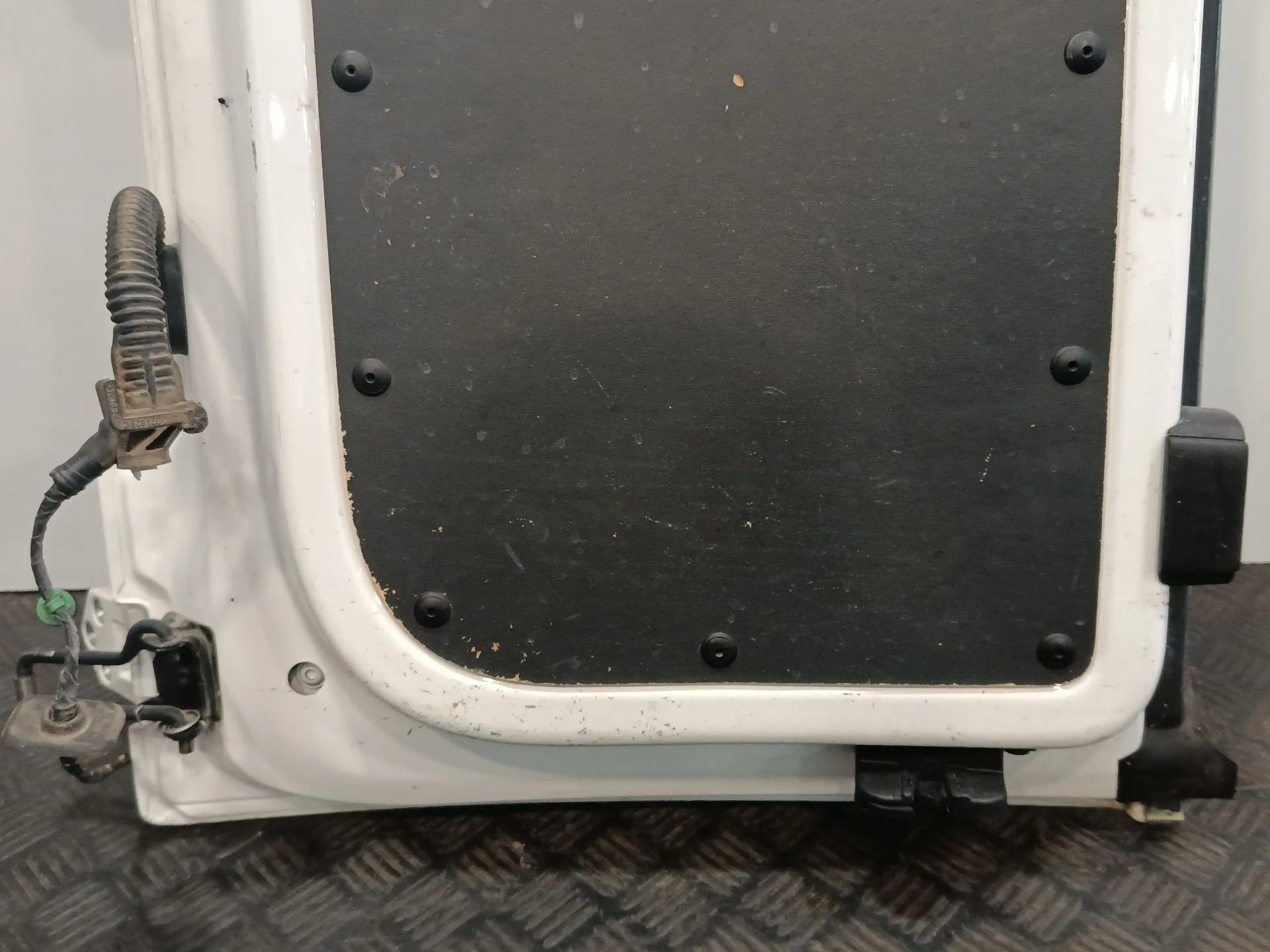 Puerta Trasera Carga Derecha para Volkswagen Caddy Iv Monospace (Sab, Saj)