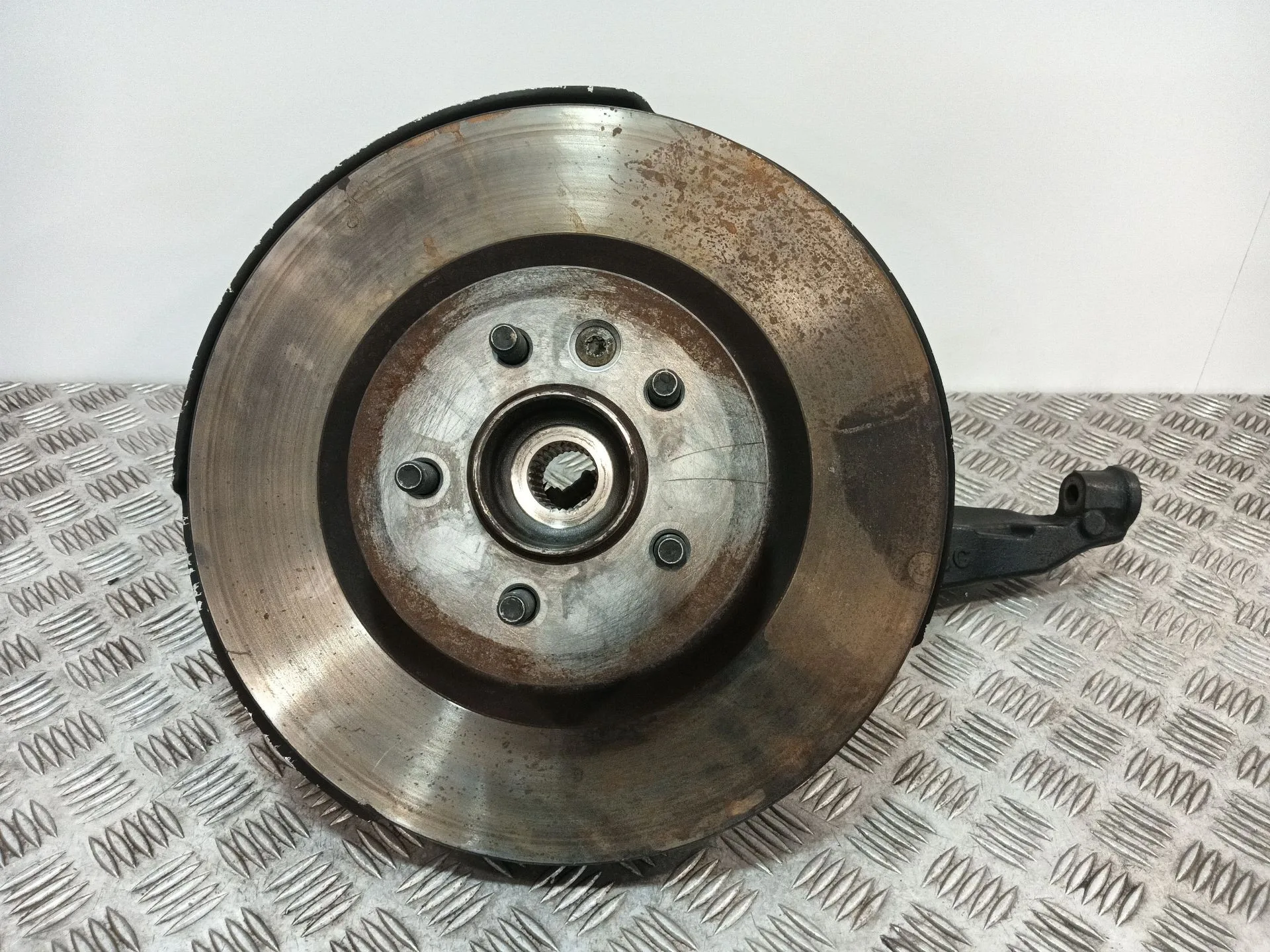 Mangueta Delantera Izquierda para Land Rover Discovery Iv (L319)