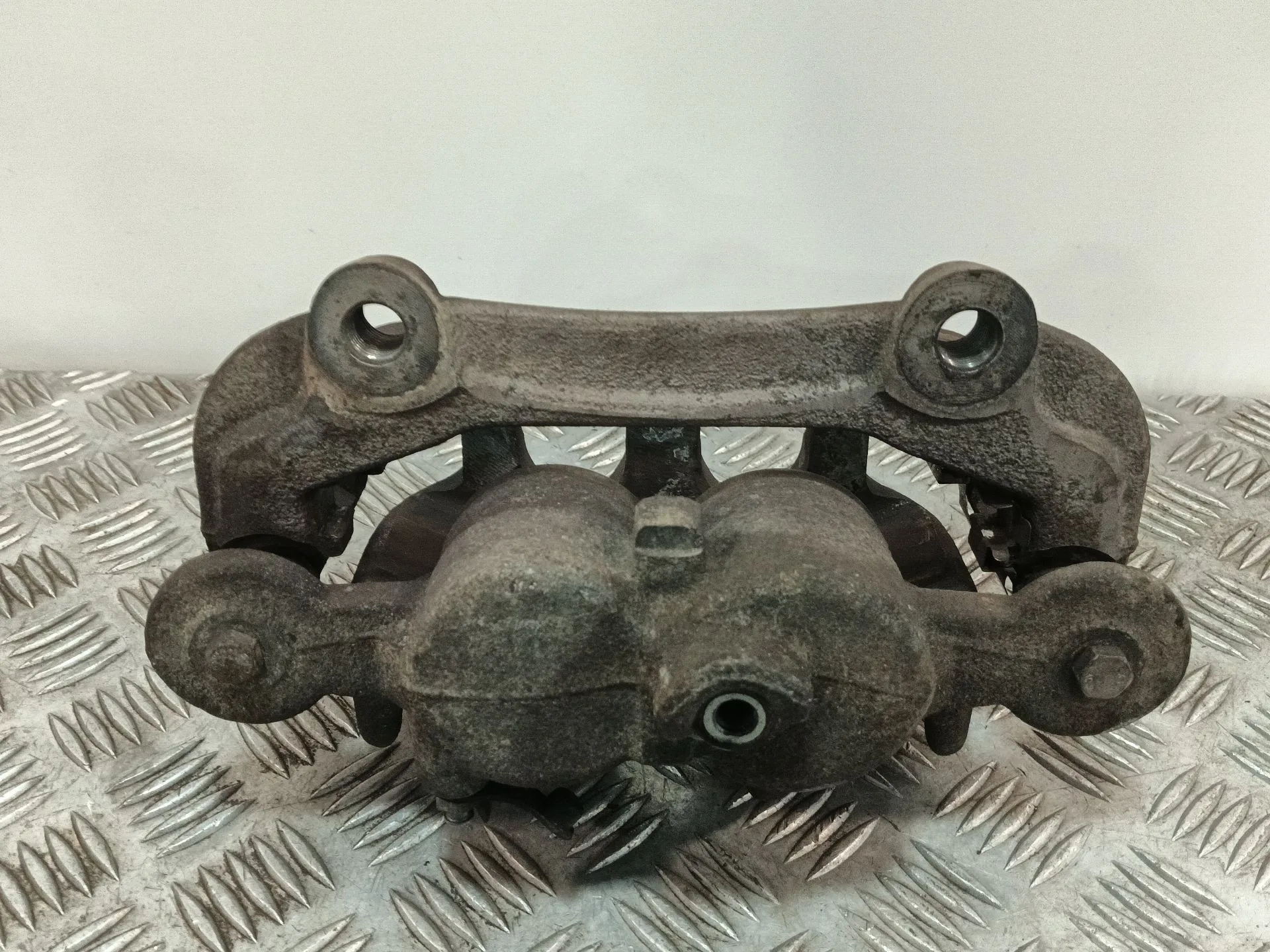 Pinza Freno Delantera Izquierda para Land Rover Discovery Iv (L319)