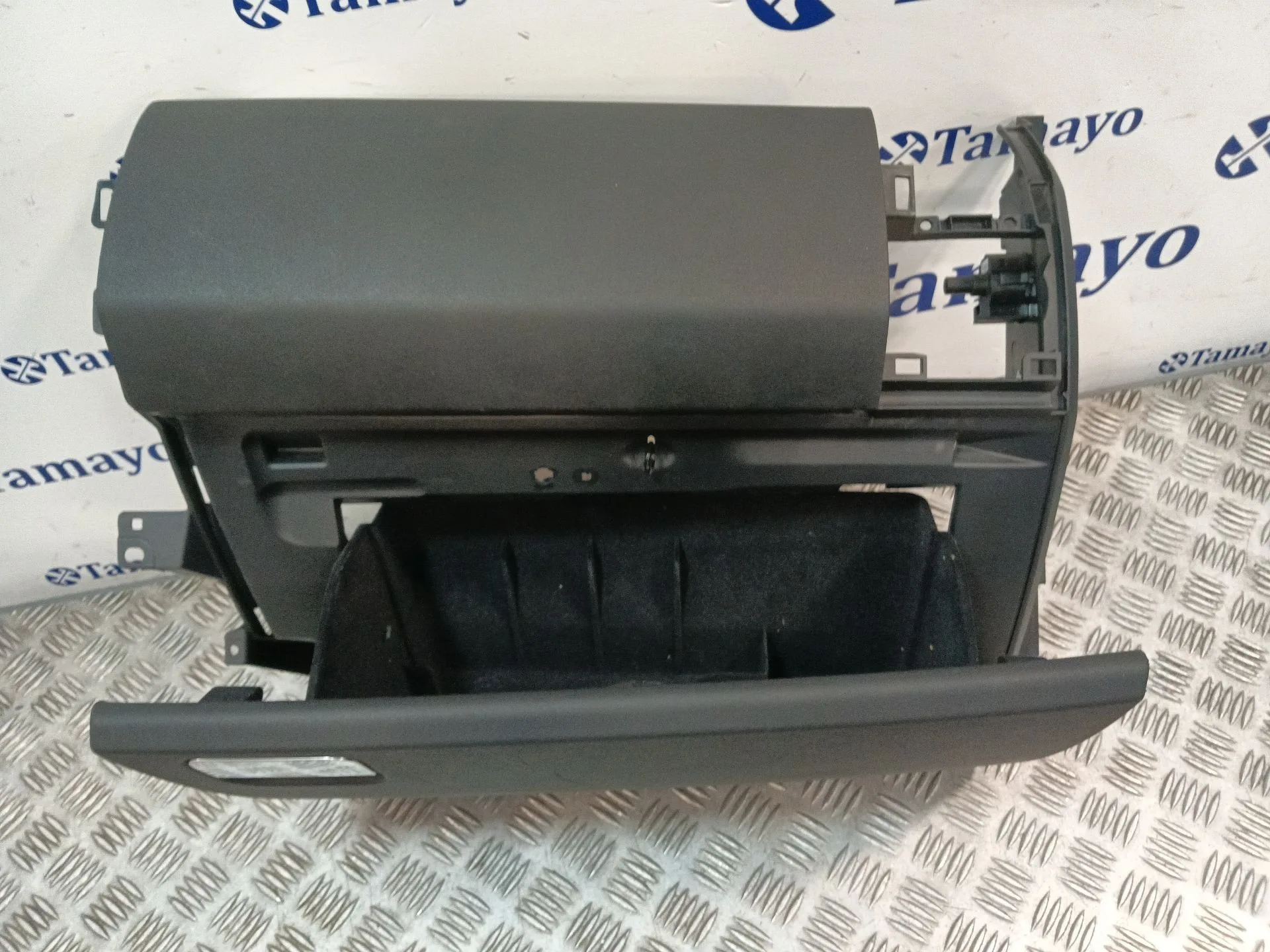 Guantera para Land Rover Discovery Iv (L319)