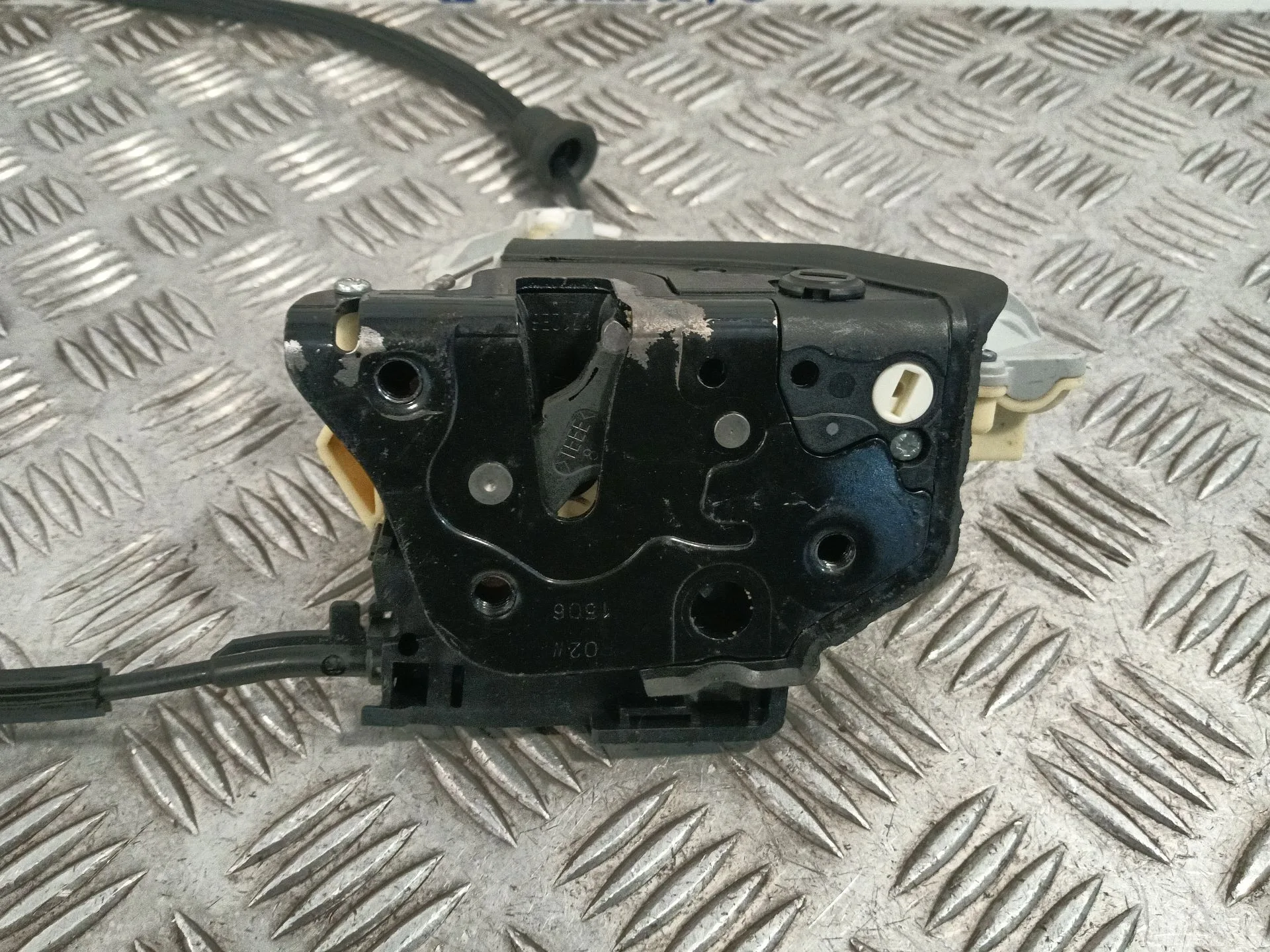 Cerradura Puerta Trasera Derecha para Volkswagen Passat B6 Variant (3C5)