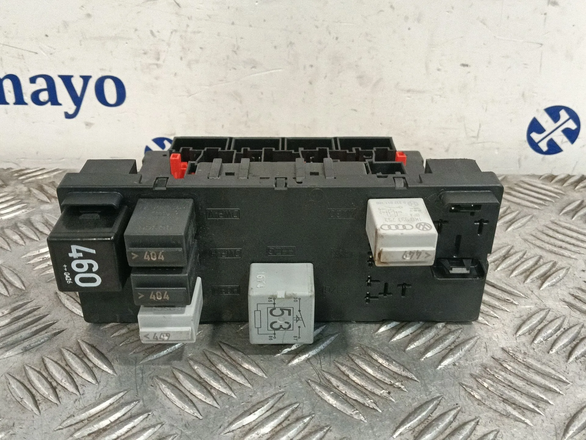 Caja Reles / Fusibles para Volkswagen Golf V (1K1)