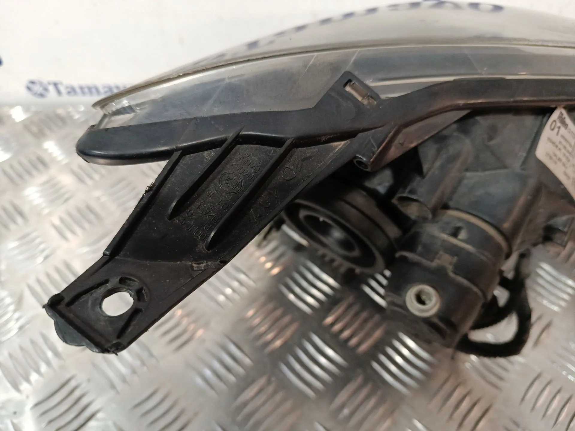Faro Izquierdo para Toyota Aygo (_B1_)