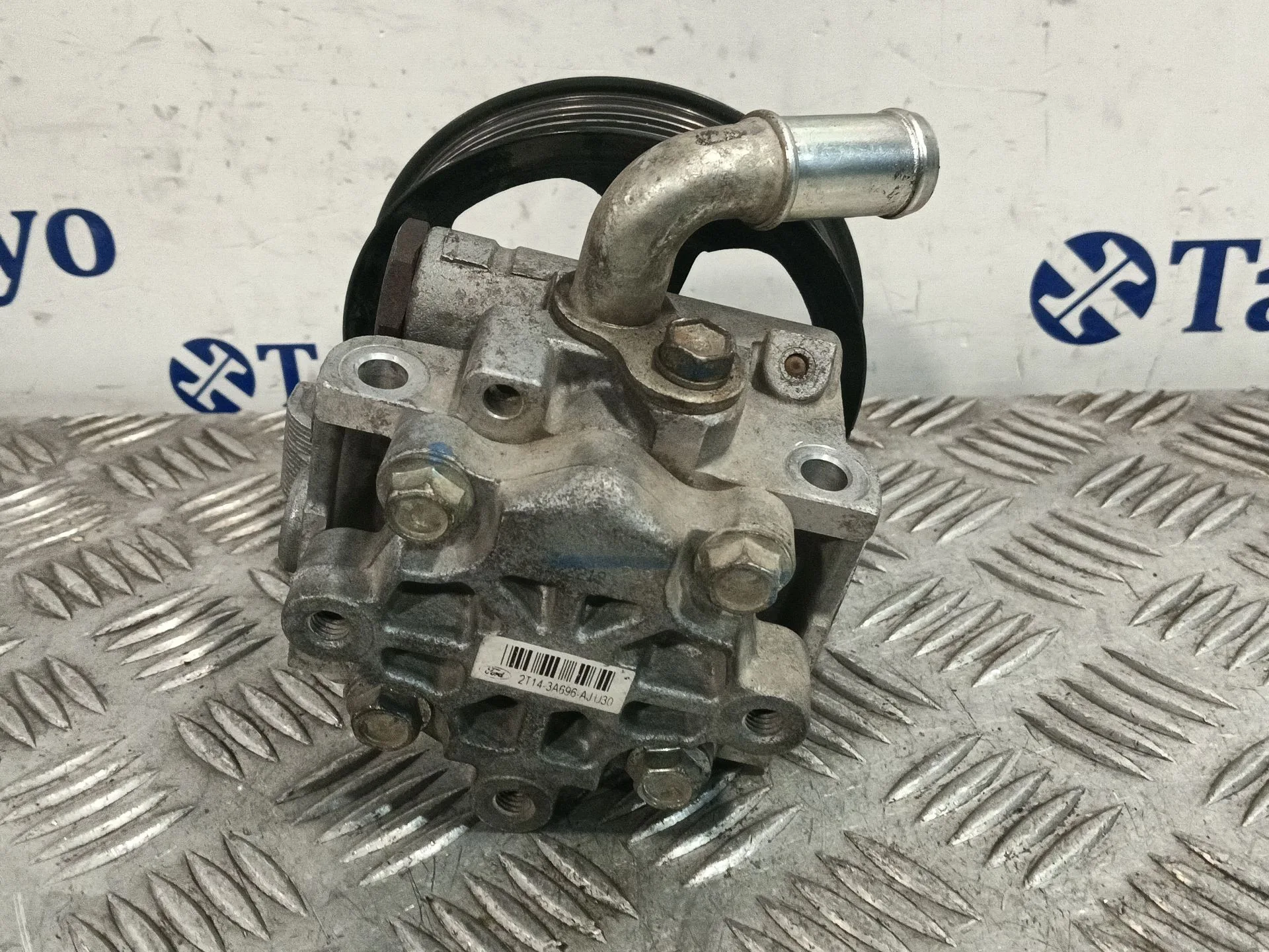 Bomba Direccion para Ford Transit Connect (P65_, P70_, P80_)