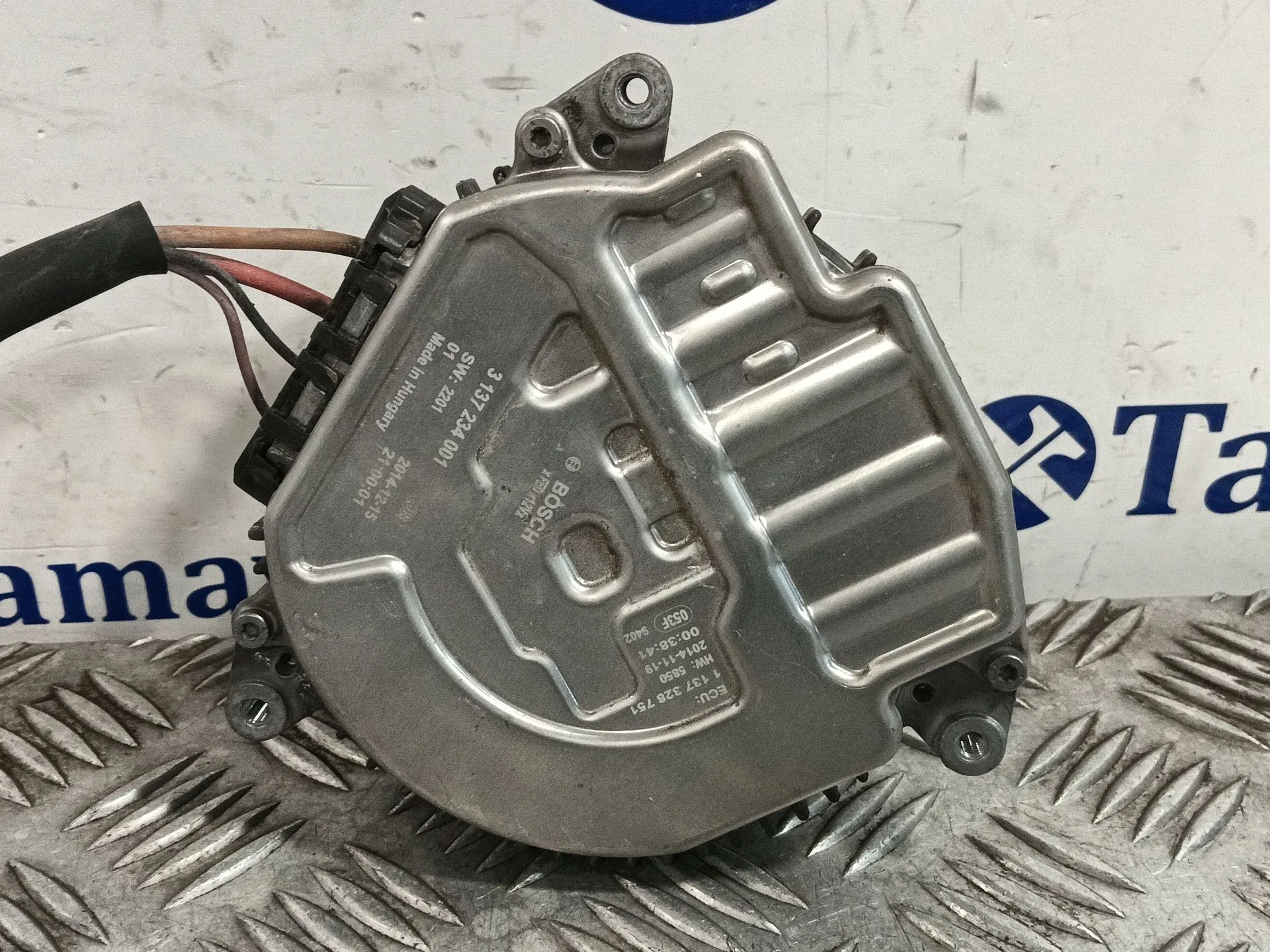 Electroventilador para Mercedes-Benz Clase C (W205)