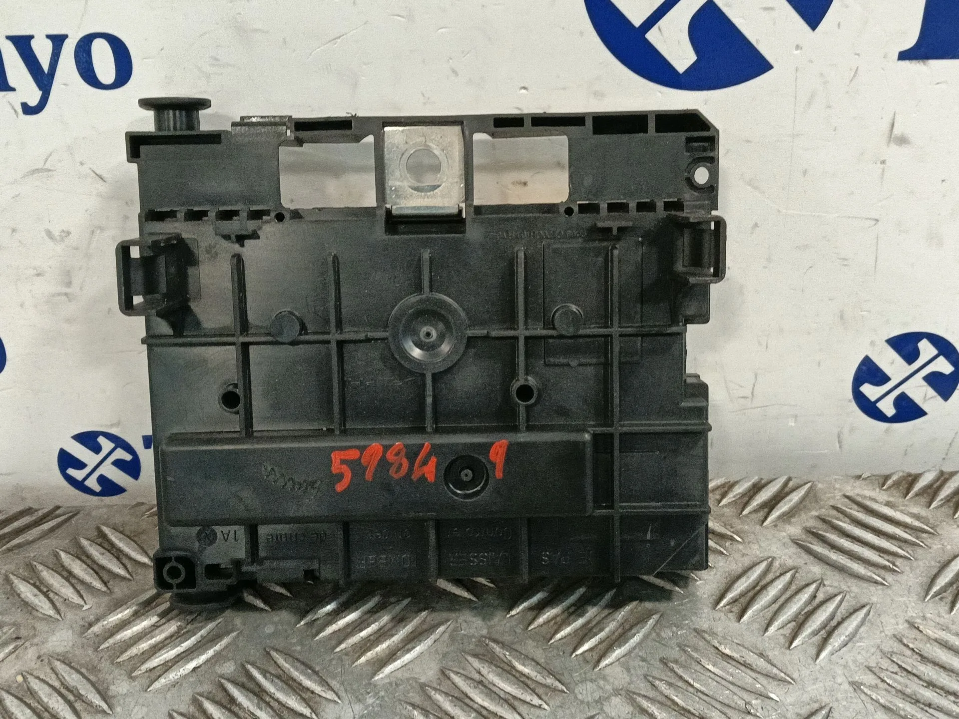 Caja Reles / Fusibles para Peugeot 207/207+ (Wa_, Wc_)
