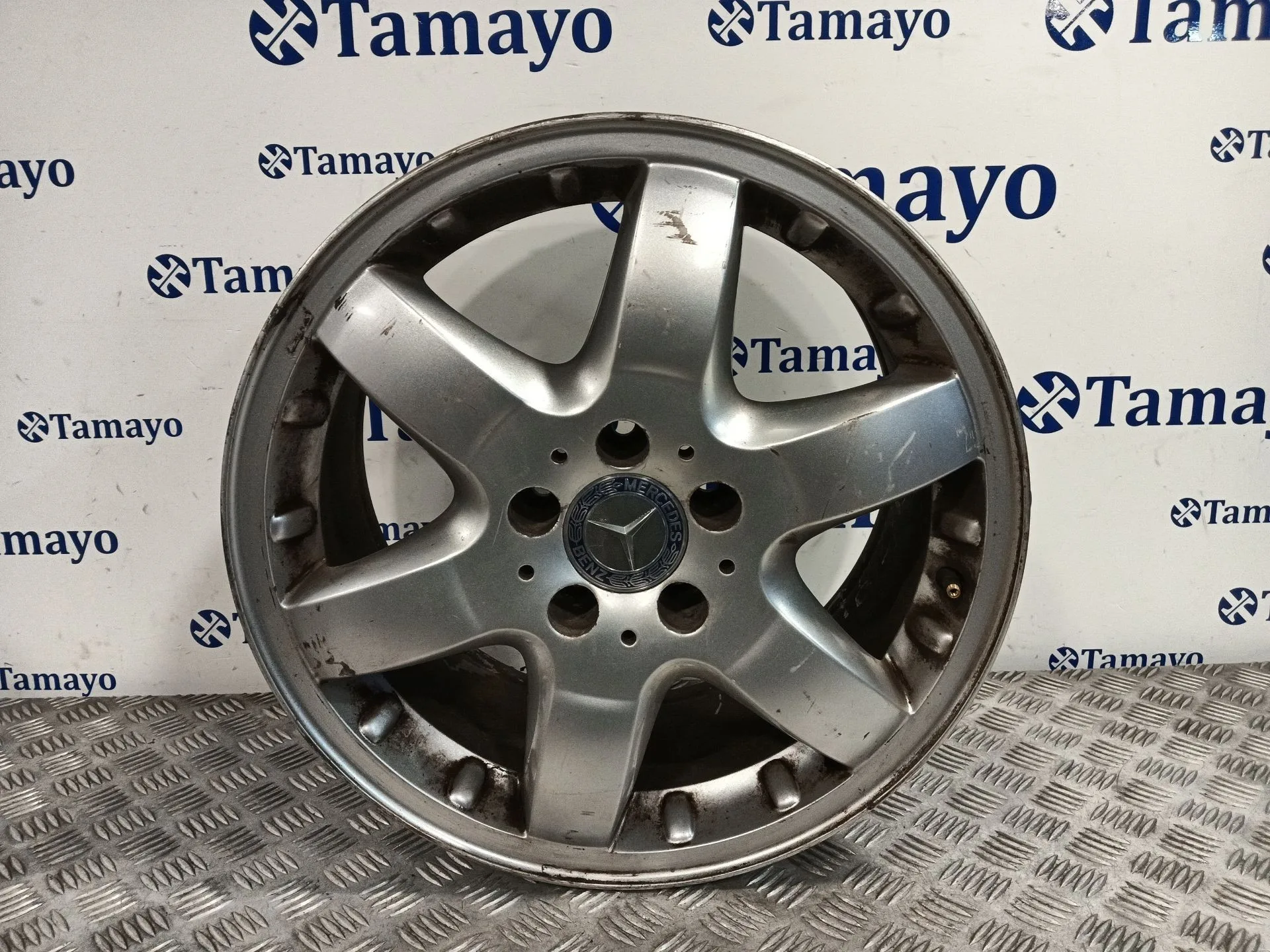 Llanta para Mercedes-Benz Clase M (W163)