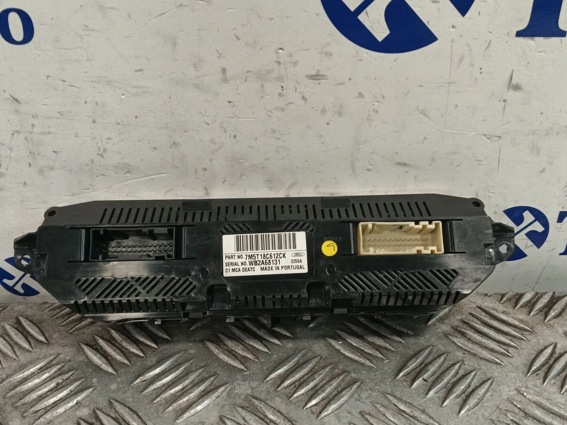 Mando Climatizador para Ford Kuga I