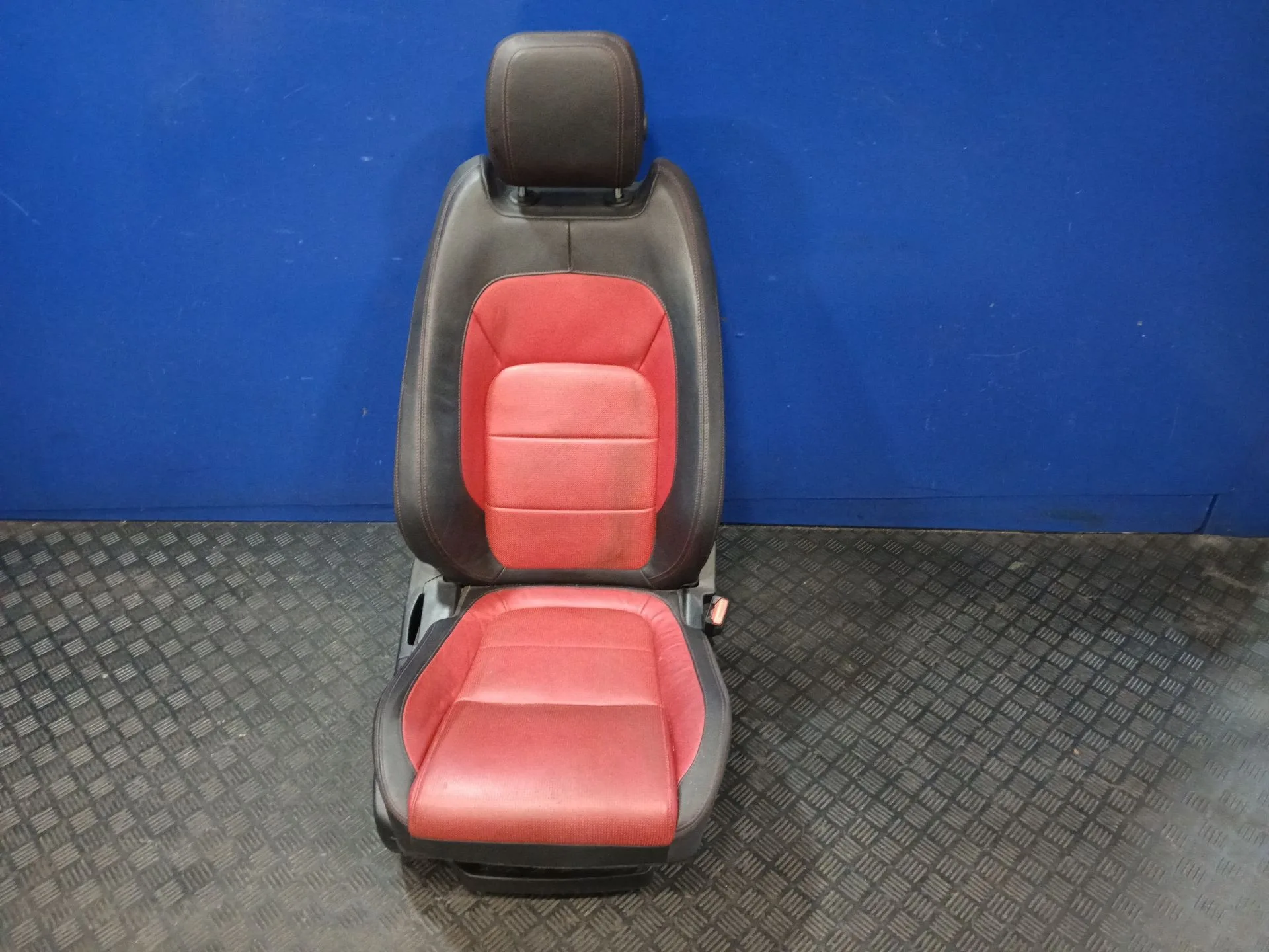 Asiento Delantero Derecho para Jaguar Xe (X760)