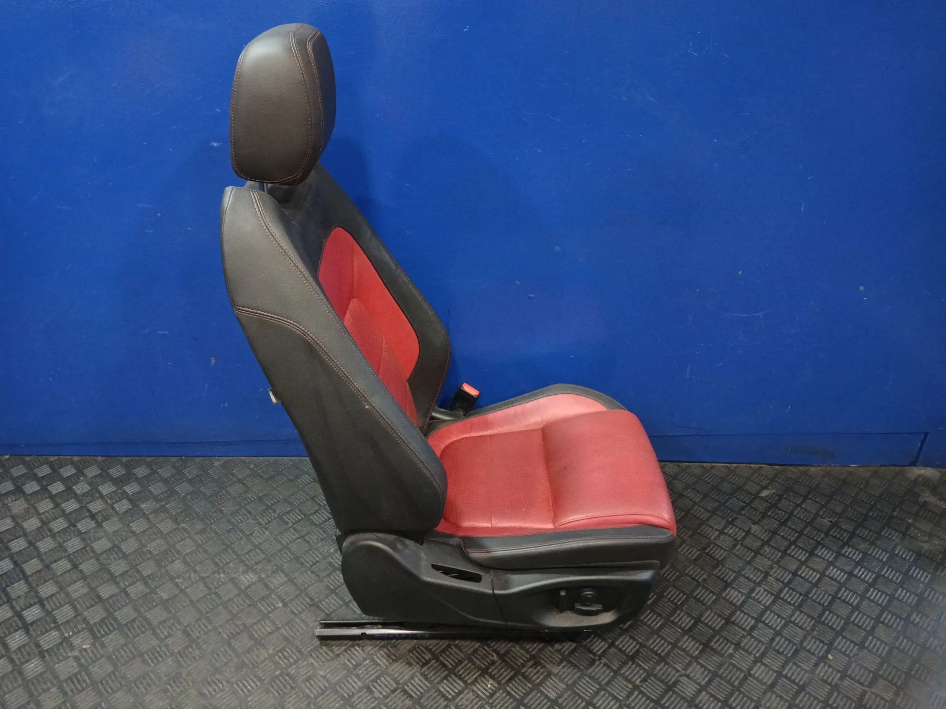 Asiento Delantero Derecho para Jaguar Xe (X760)