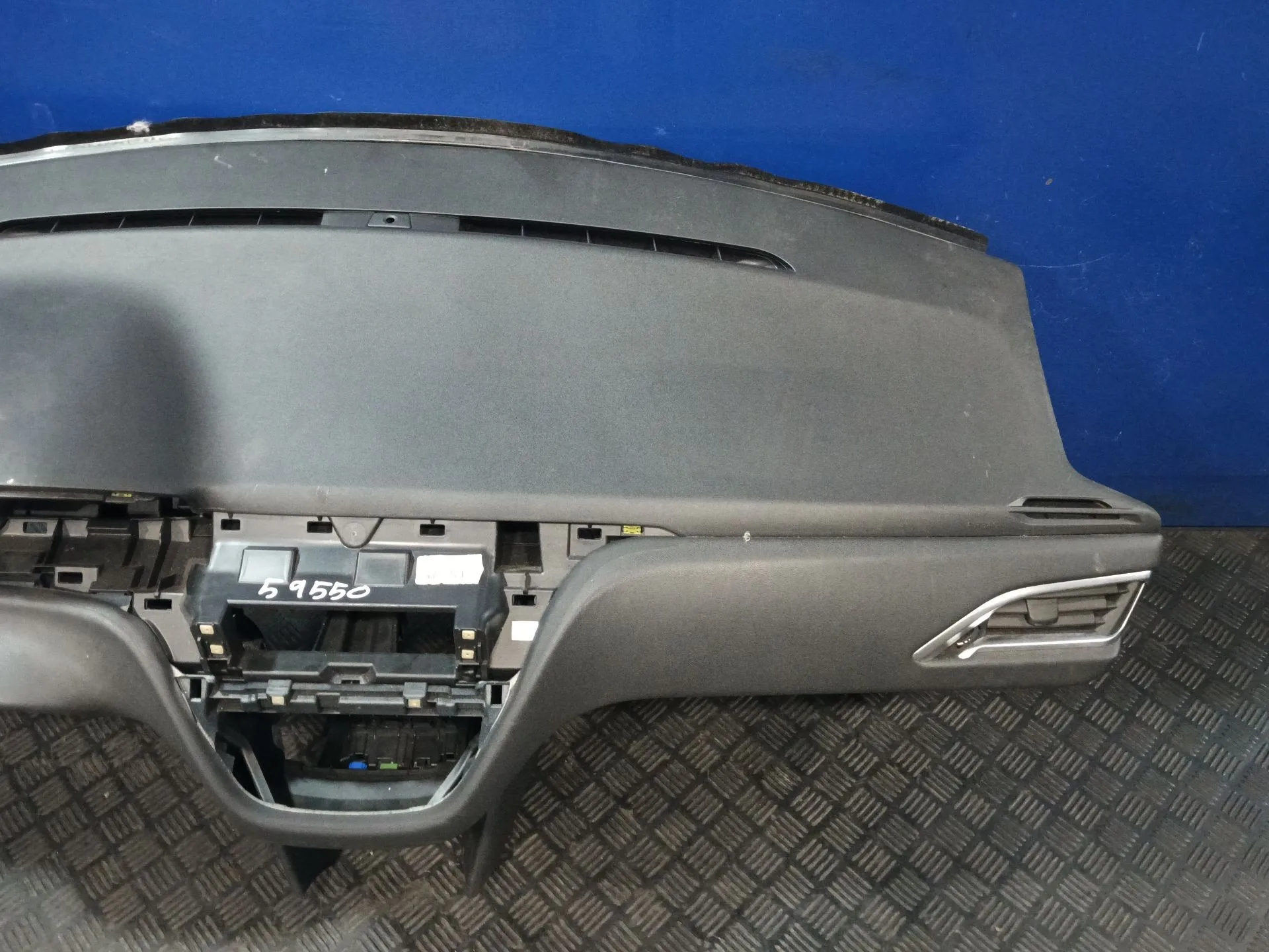Salpicadero para Peugeot 208 I (Ca_, Cc_)