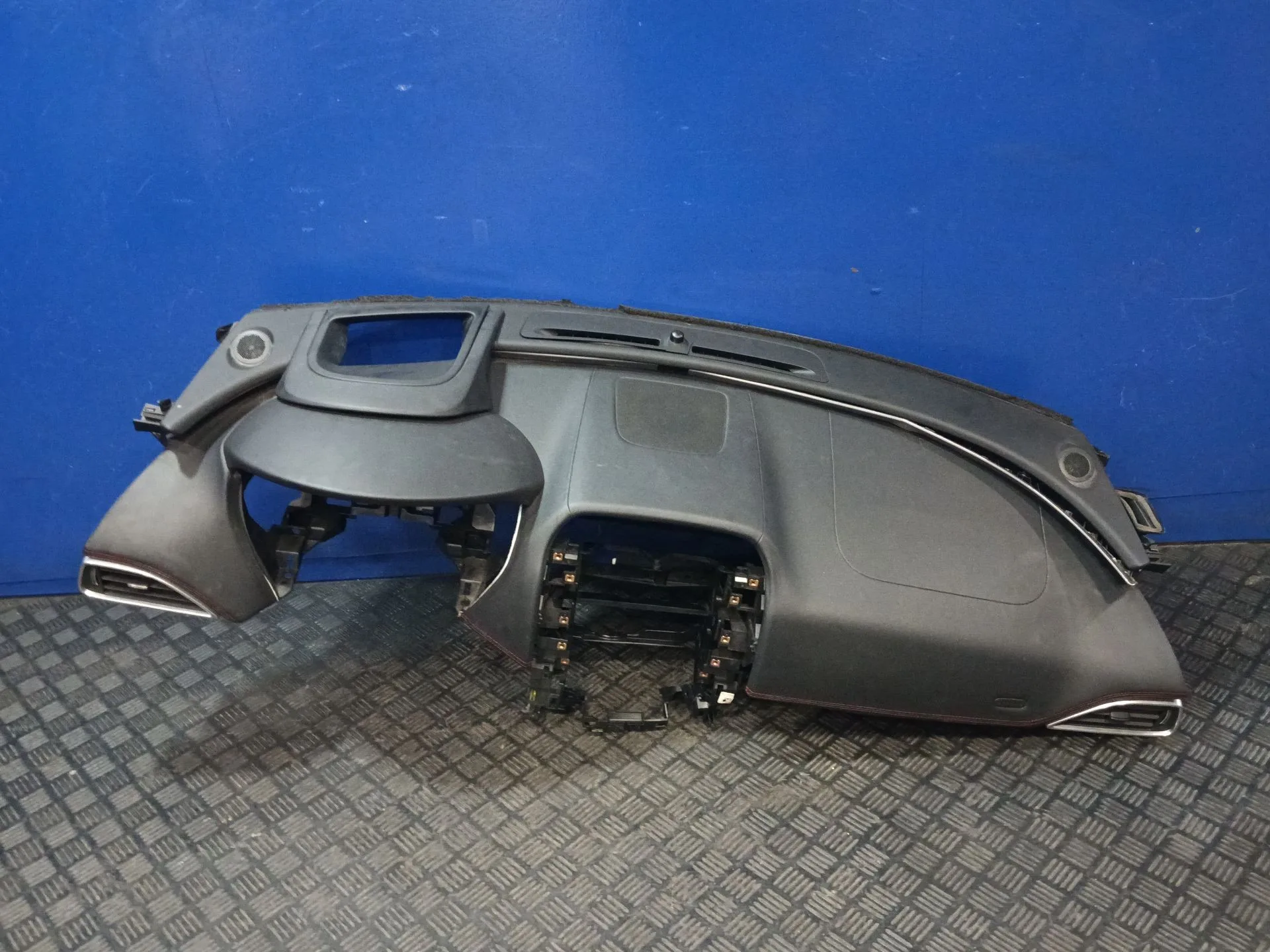 Salpicadero para Jaguar Xe (X760)