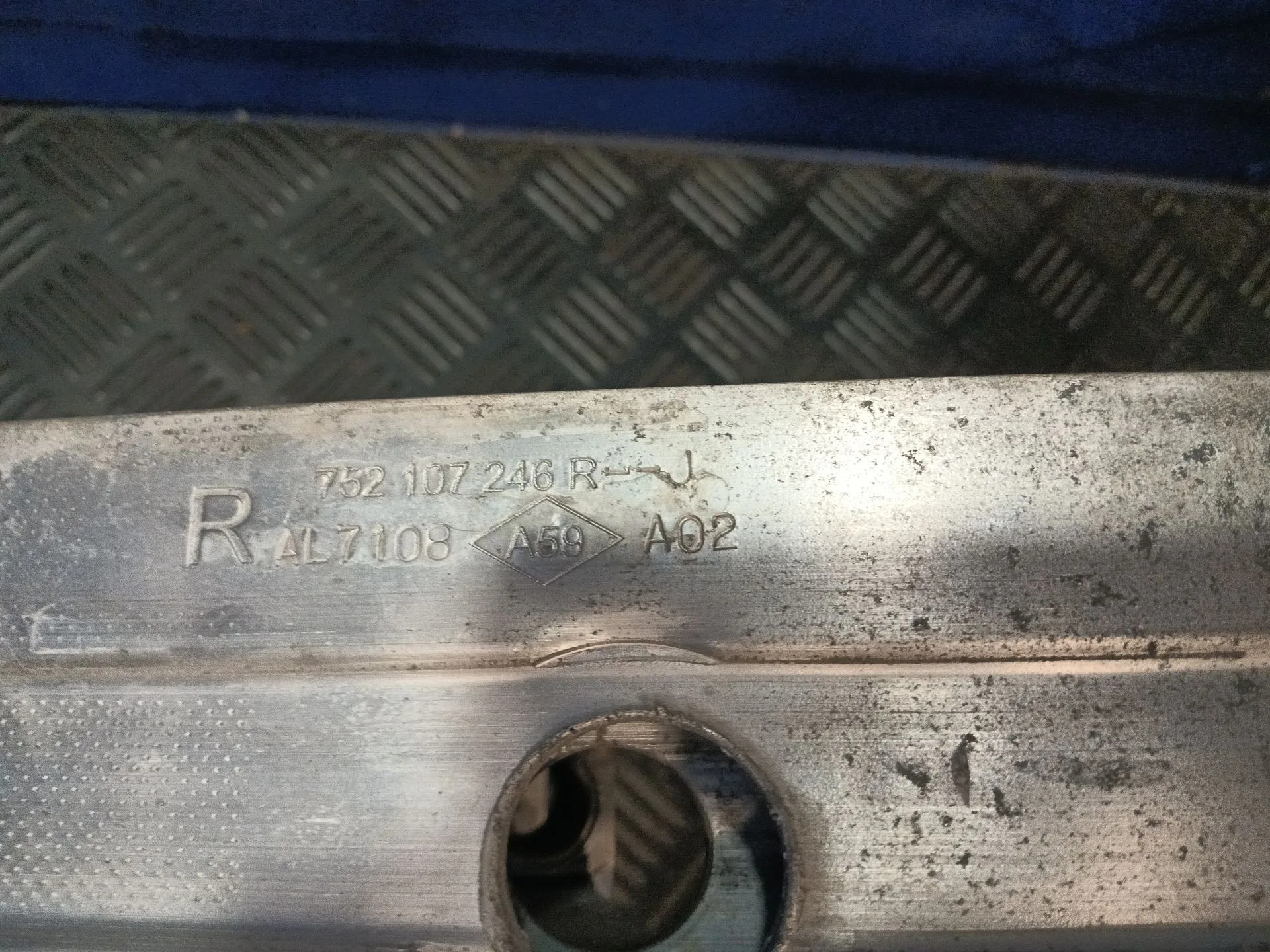 Refuerzo Paragolpes Delantero para Renault Clio Iv (Bh_)