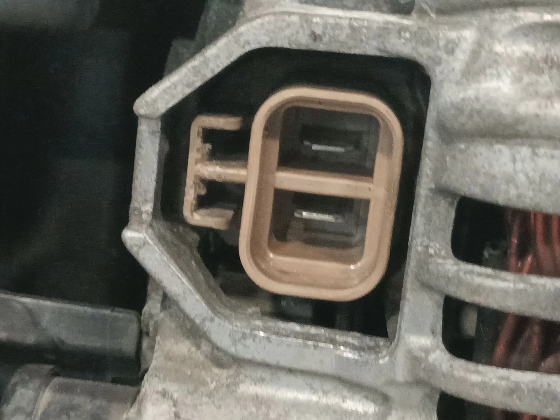 Alternador para Mazda 6 Monovolumen (Gy)