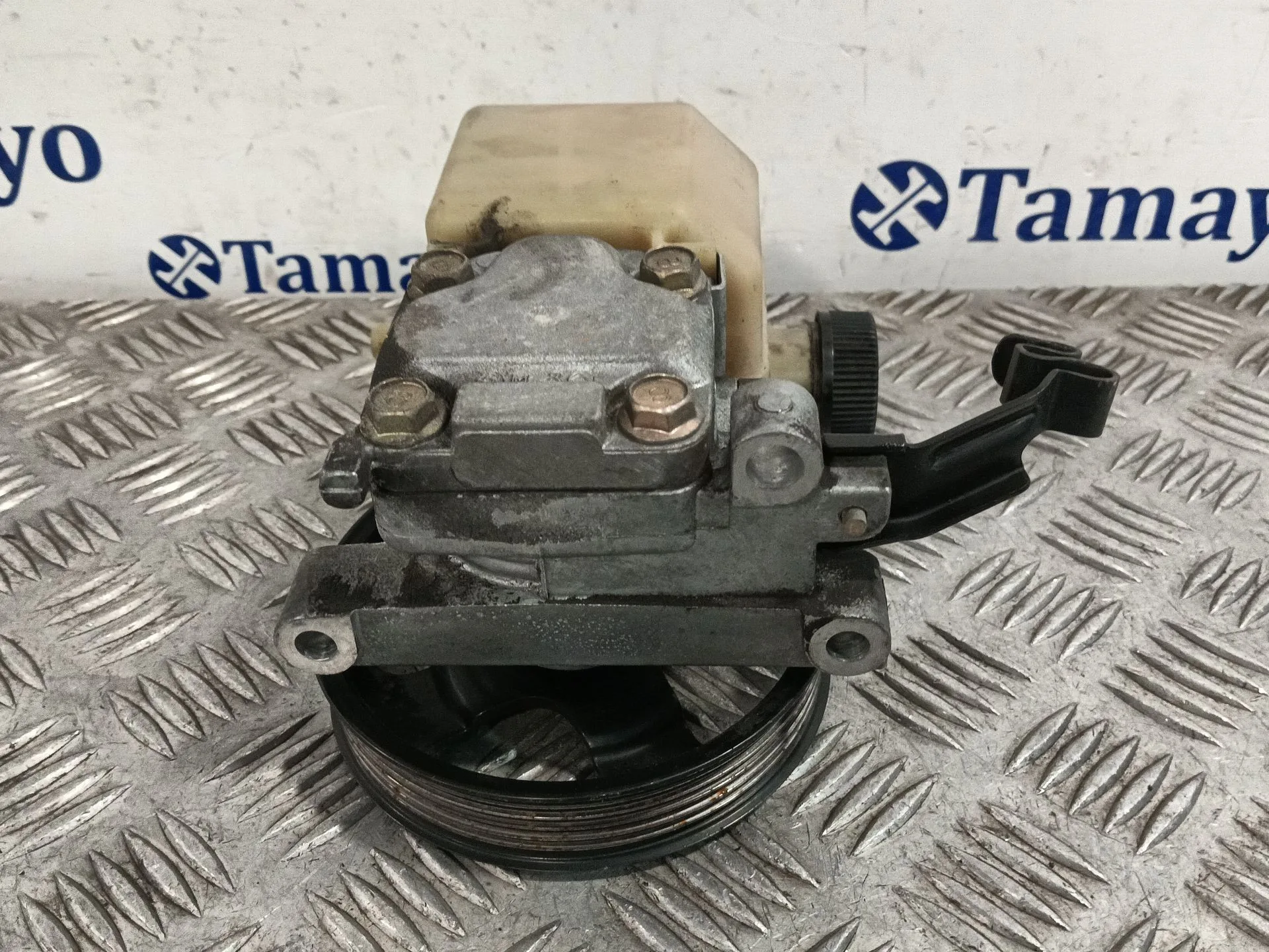 Bomba Direccion para Mazda 6 Monovolumen (Gy)