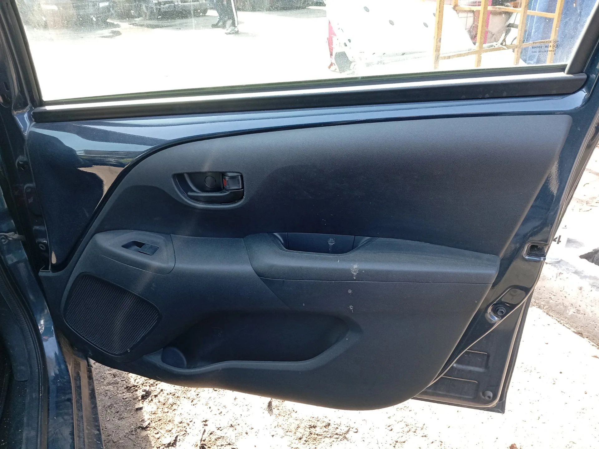 Elevalunas Delantero Derecho para Peugeot 108