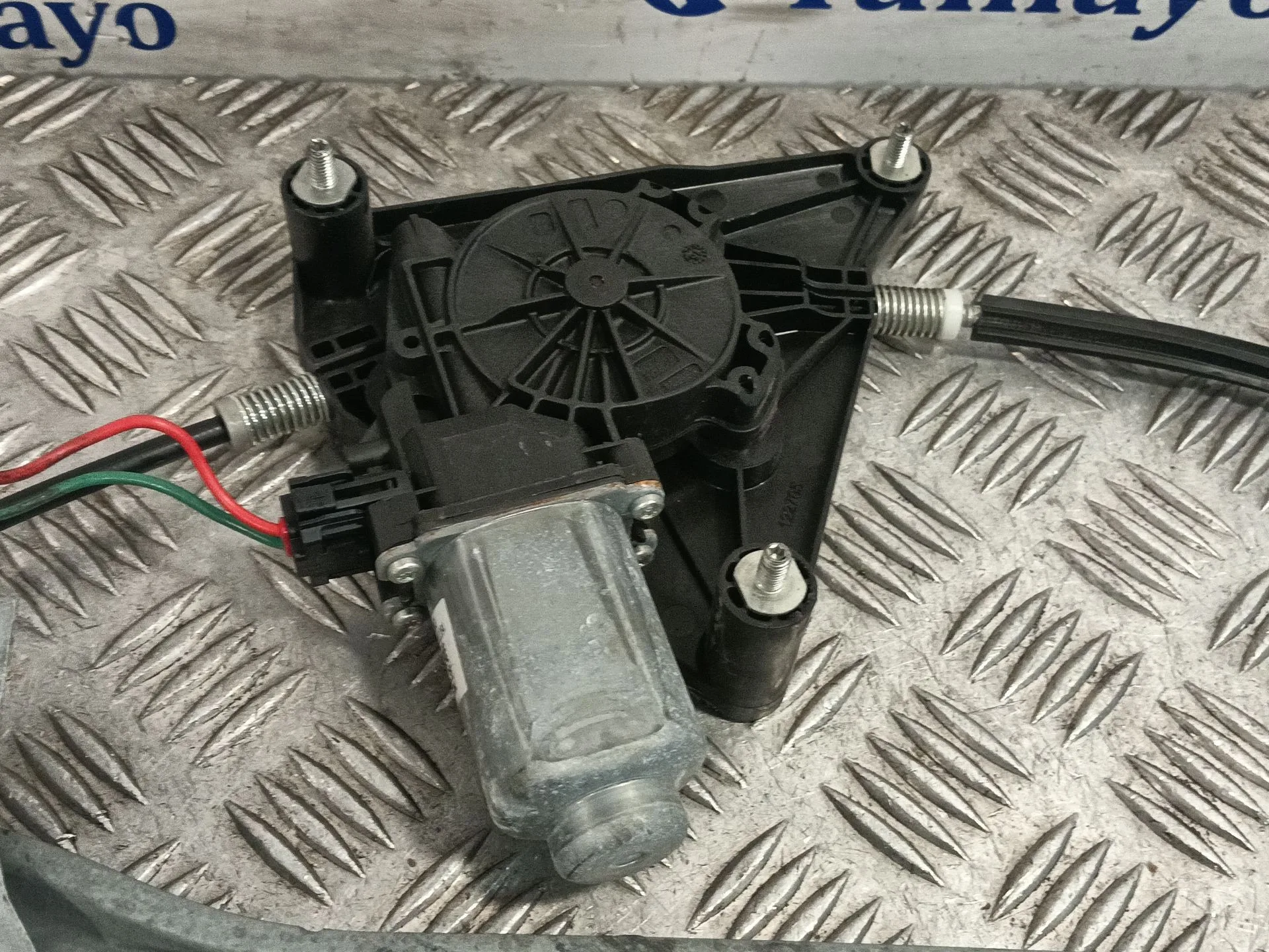 Elevalunas Delantero Izquierdo para Peugeot 108