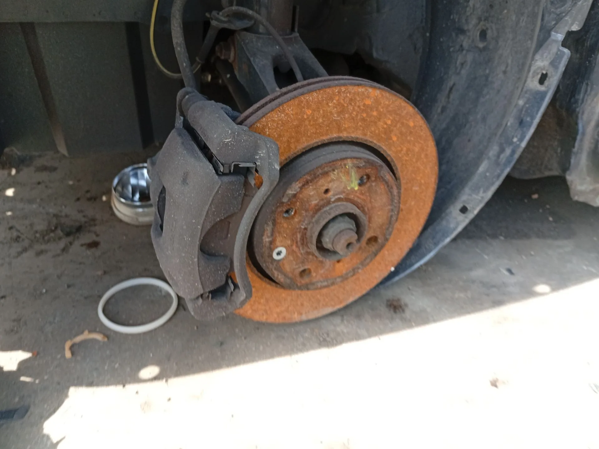 Pinza Freno Delantera Izquierda para Peugeot 108