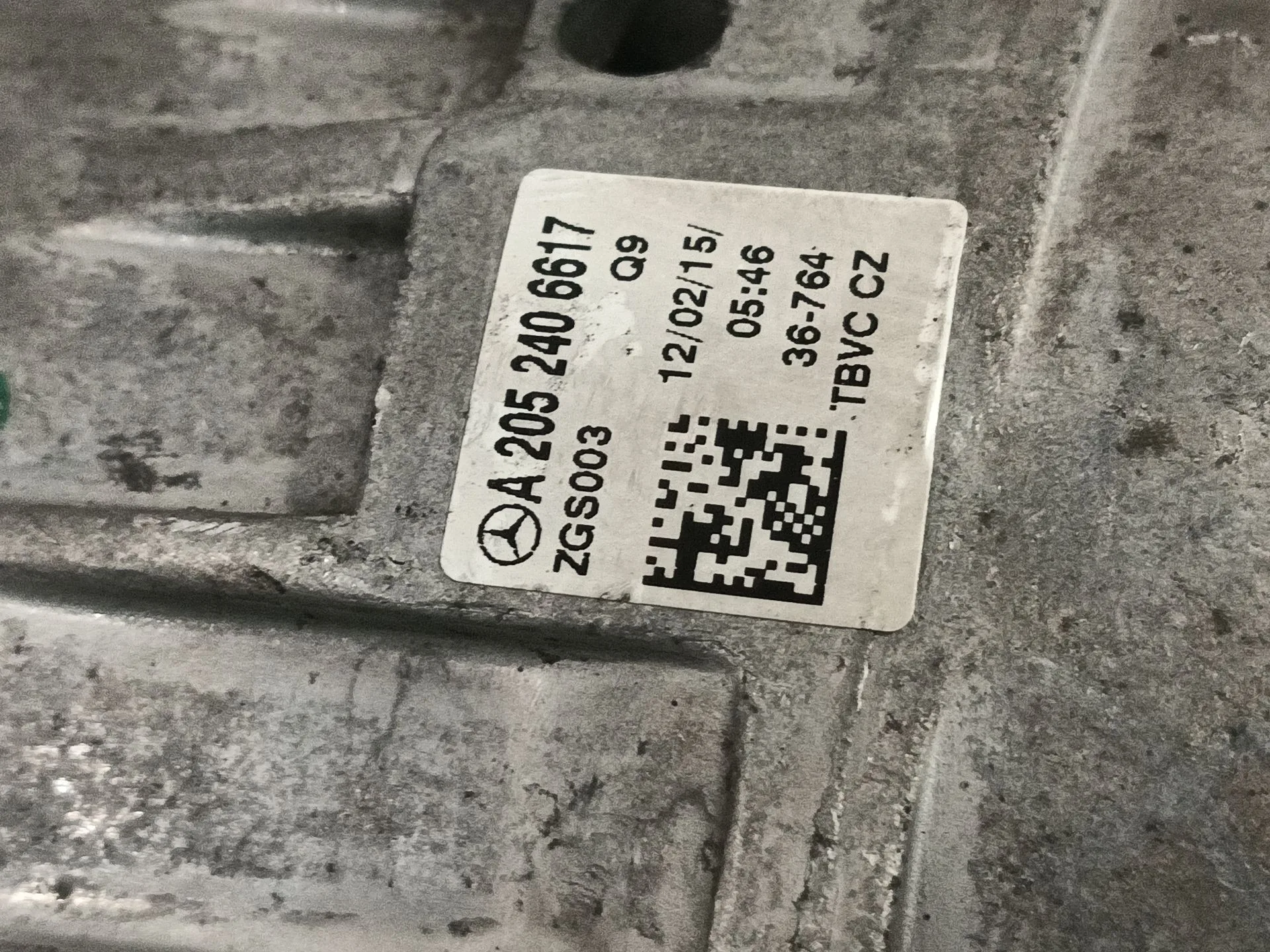 Soporte Motor Izquierdo para Mercedes-Benz Clase C (W205)