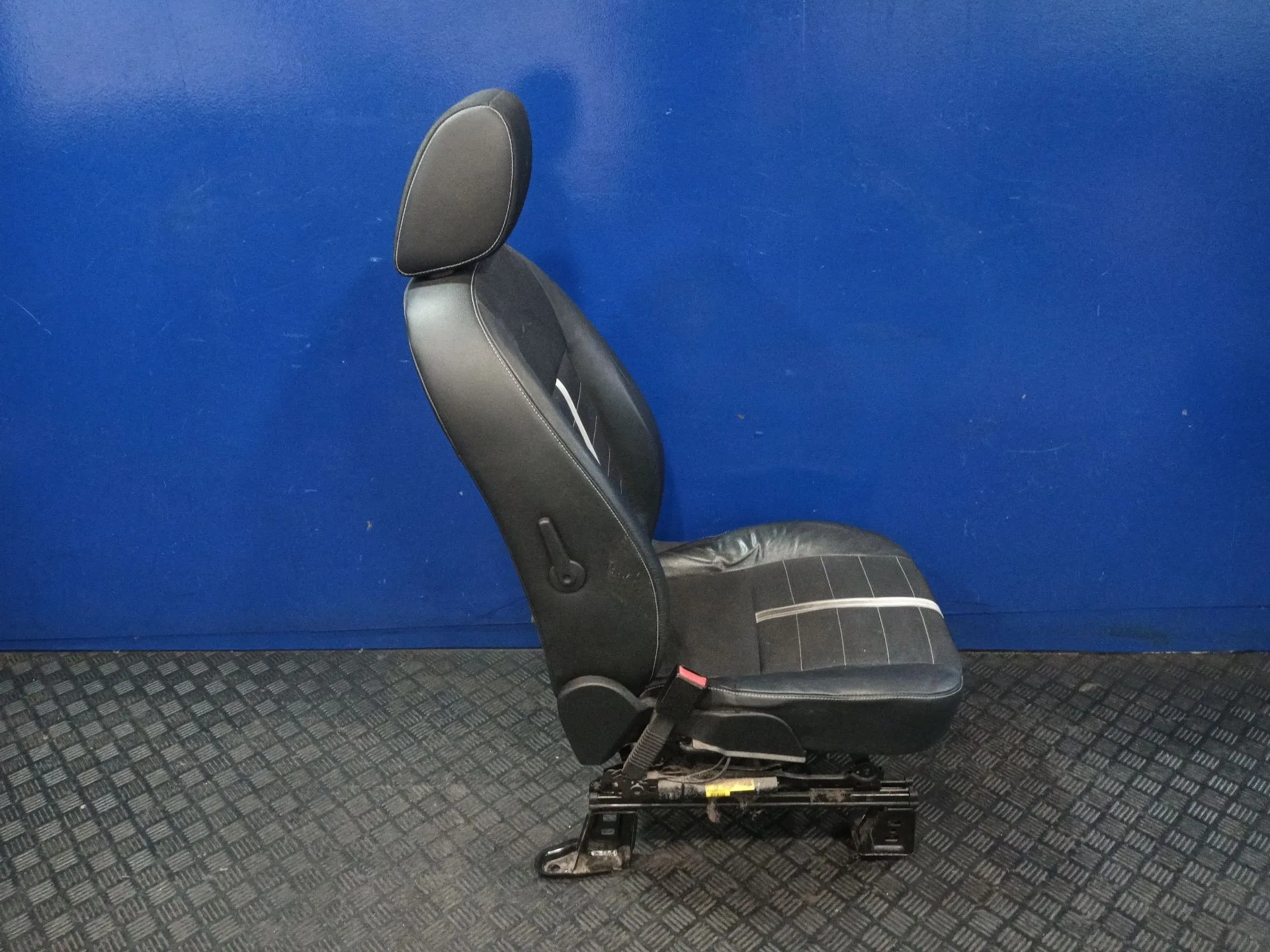 Juego Asientos Completo para Ford Kuga I