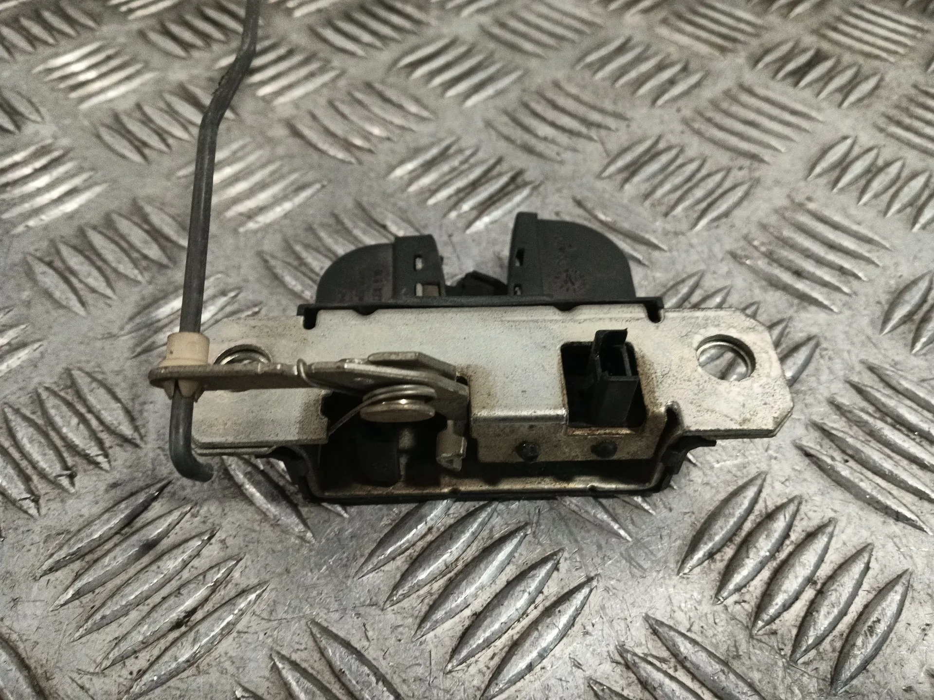 Cerradura Maletero / Porton para Seat Leon (1M1)